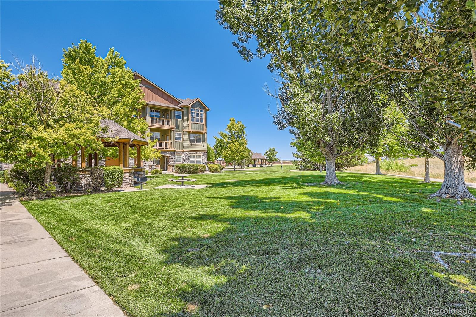 MLS Image #23 for 15540  canyon gulch lane,englewood, Colorado