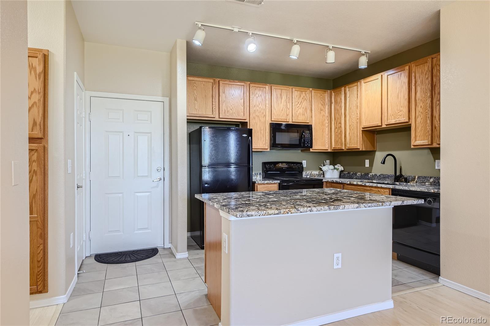 MLS Image #29 for 15540  canyon gulch lane,englewood, Colorado