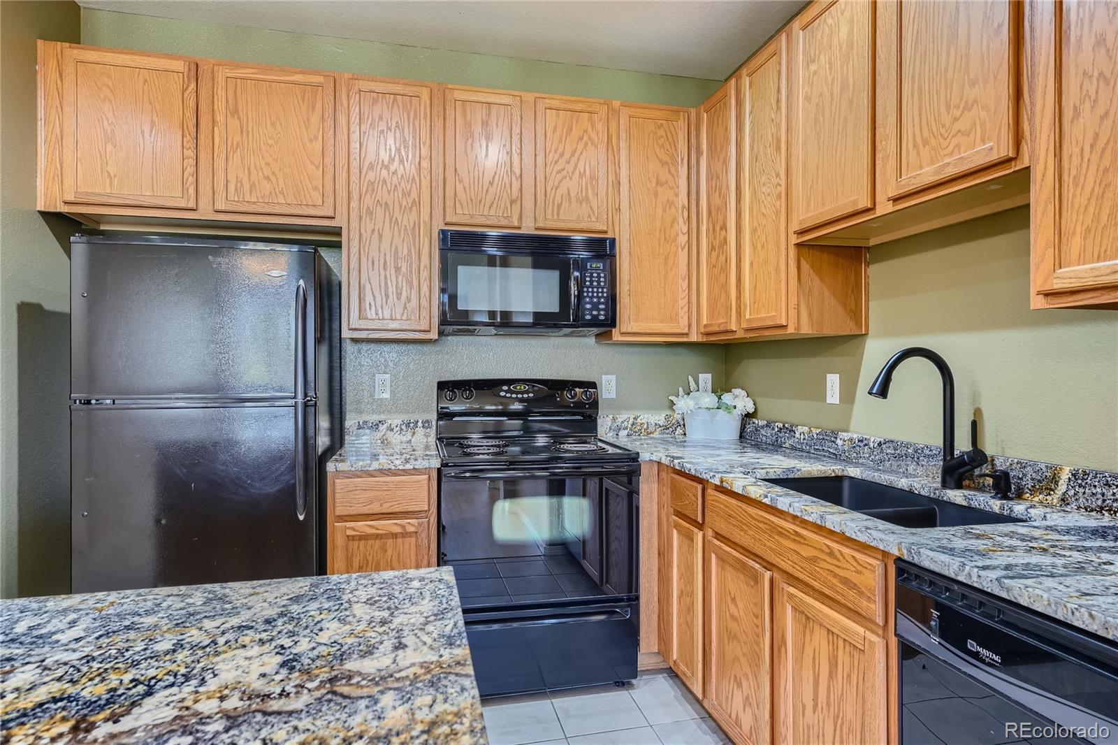 MLS Image #3 for 15540  canyon gulch lane,englewood, Colorado