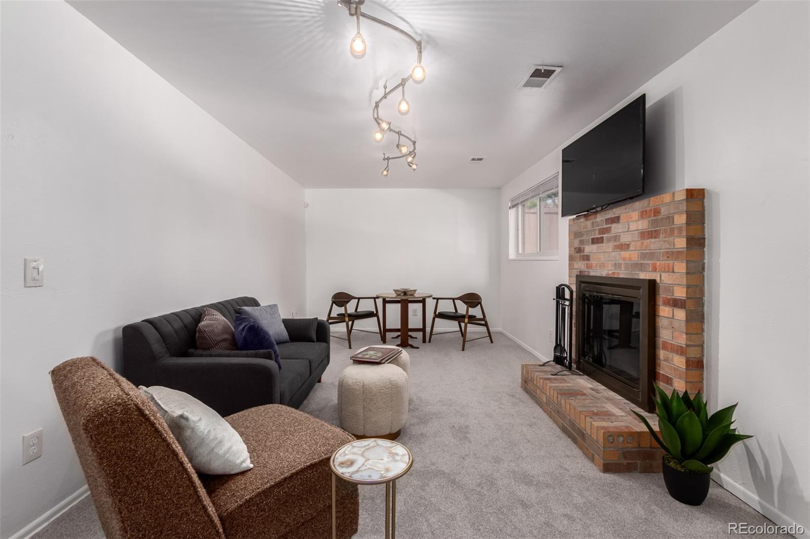 MLS Image #12 for 3032 s saulsbury street,denver, Colorado