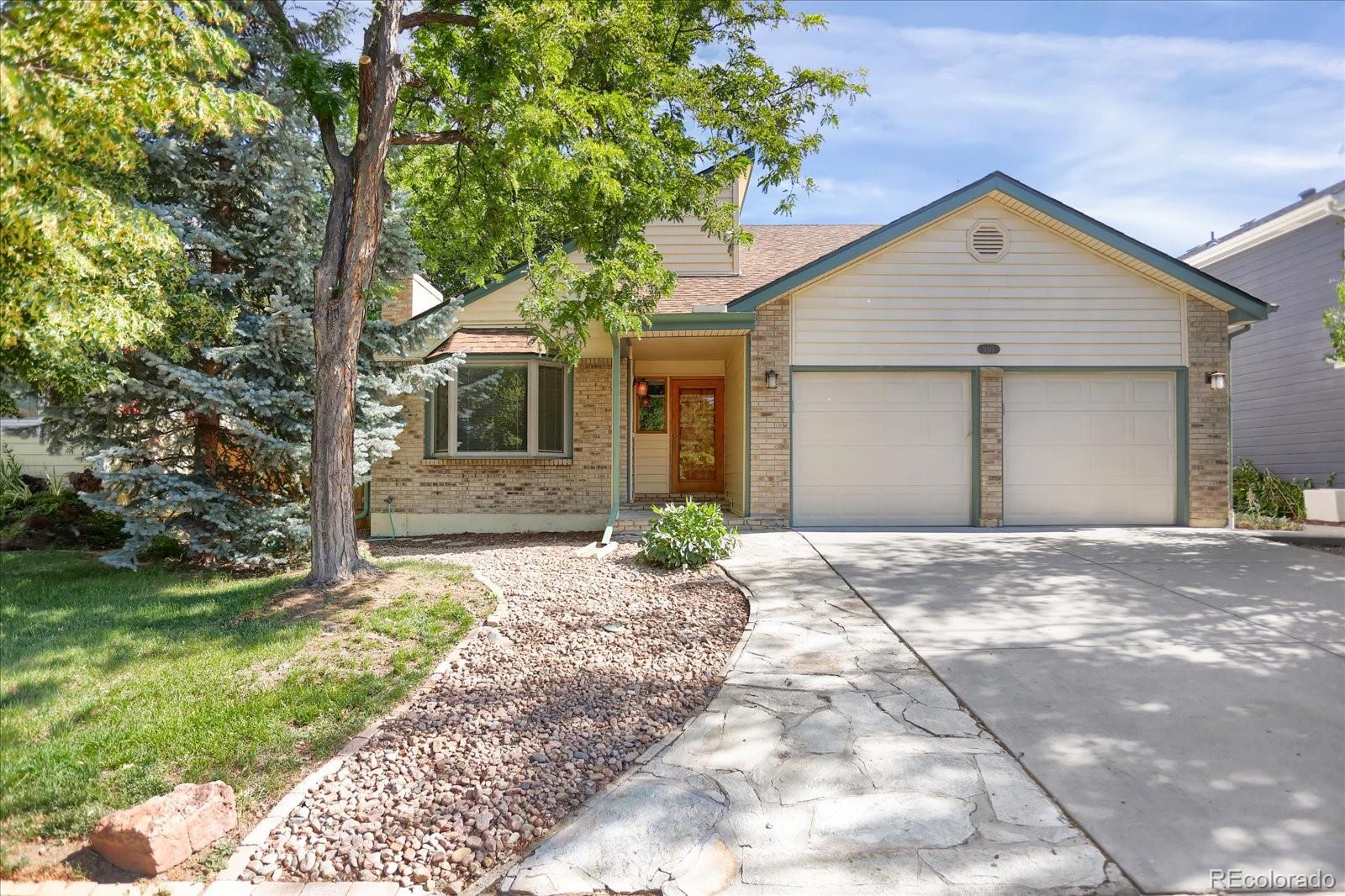 CMA Image for 9813 w 83rd avenue,Arvada, Colorado