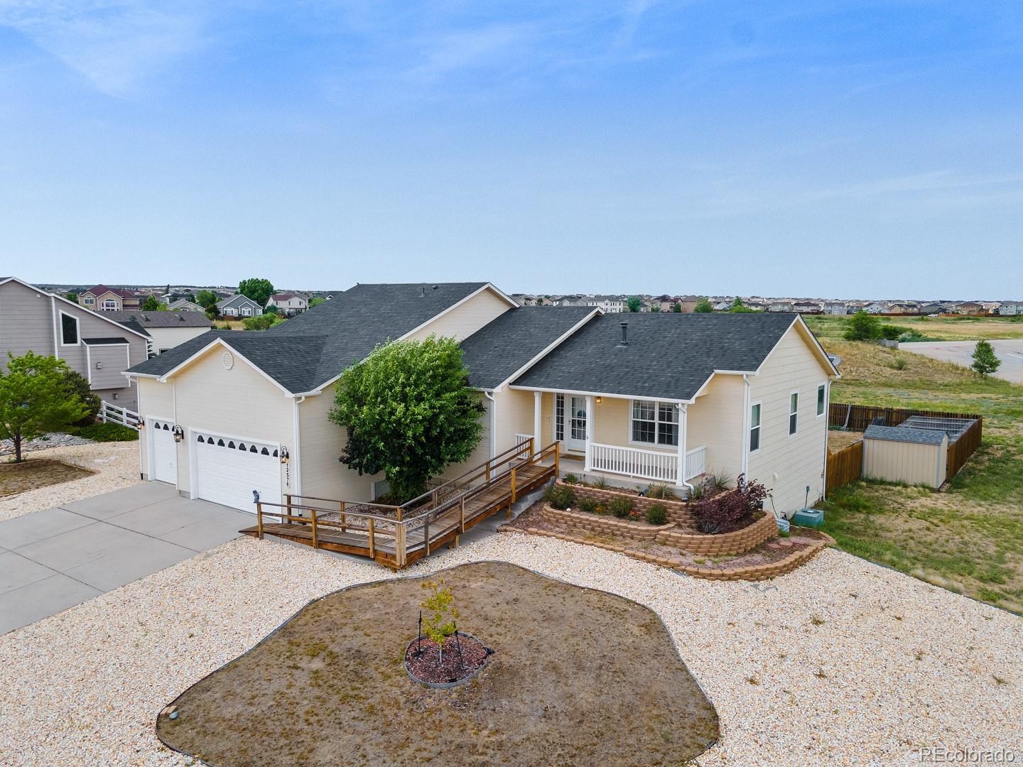 MLS Image #1 for 12576  snaffle bit road,peyton, Colorado