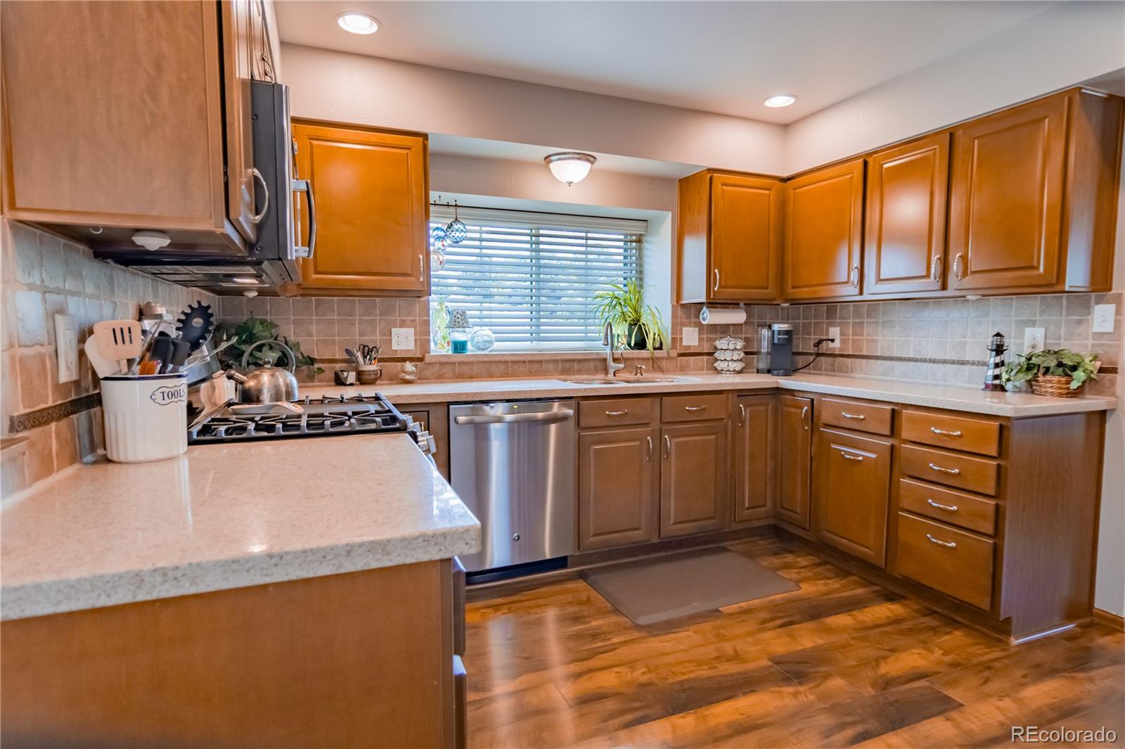 MLS Image #11 for 1919  forest ridge drive,colorado springs, Colorado