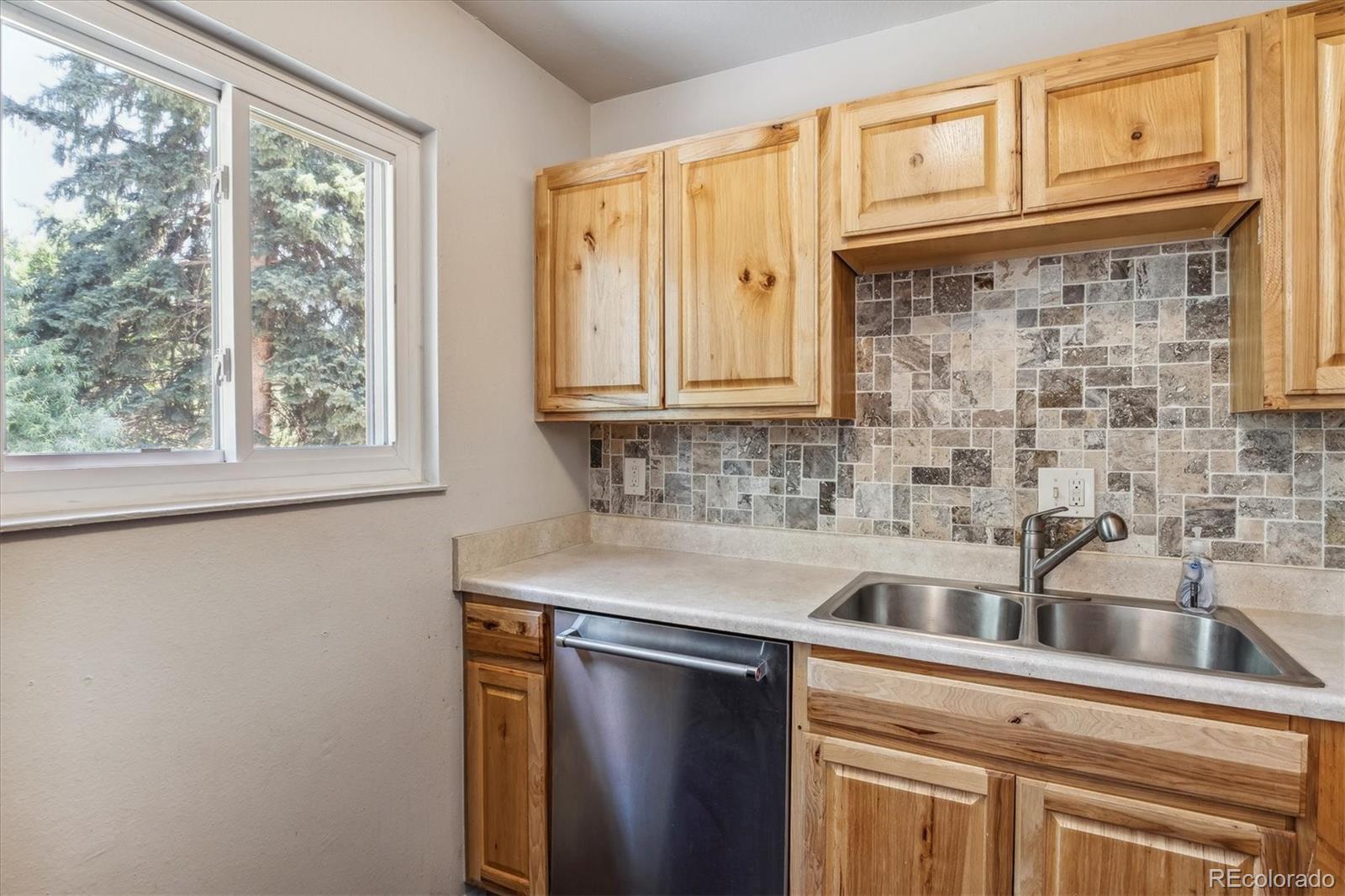 MLS Image #4 for 1040 e prospect road,fort collins, Colorado