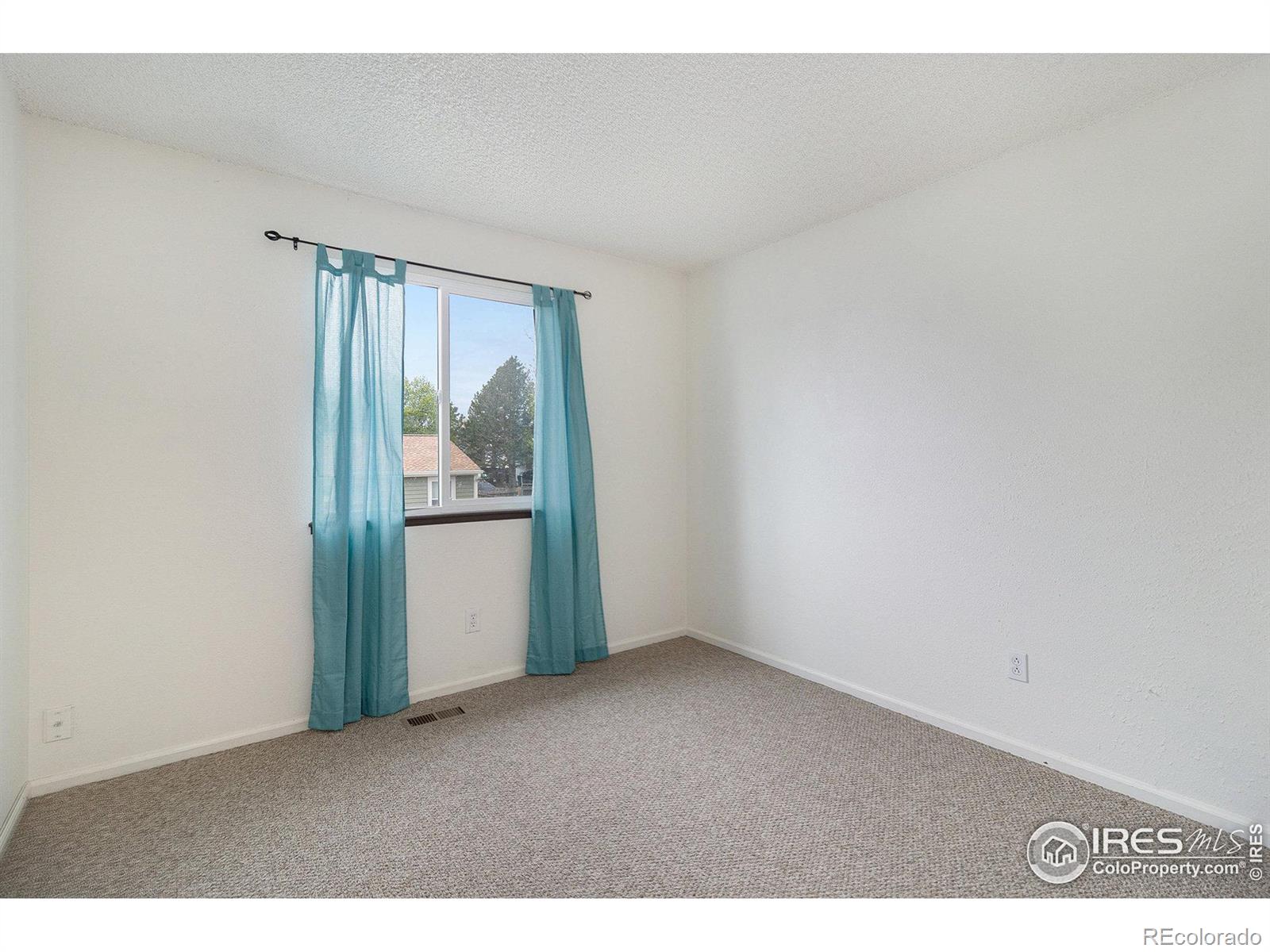 MLS Image #13 for 1525  19th avenue,longmont, Colorado