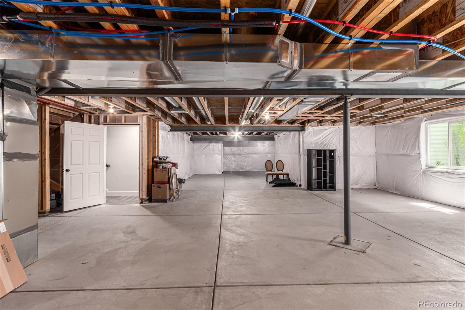 MLS Image #15 for 20344 e 53rd drive,denver, Colorado