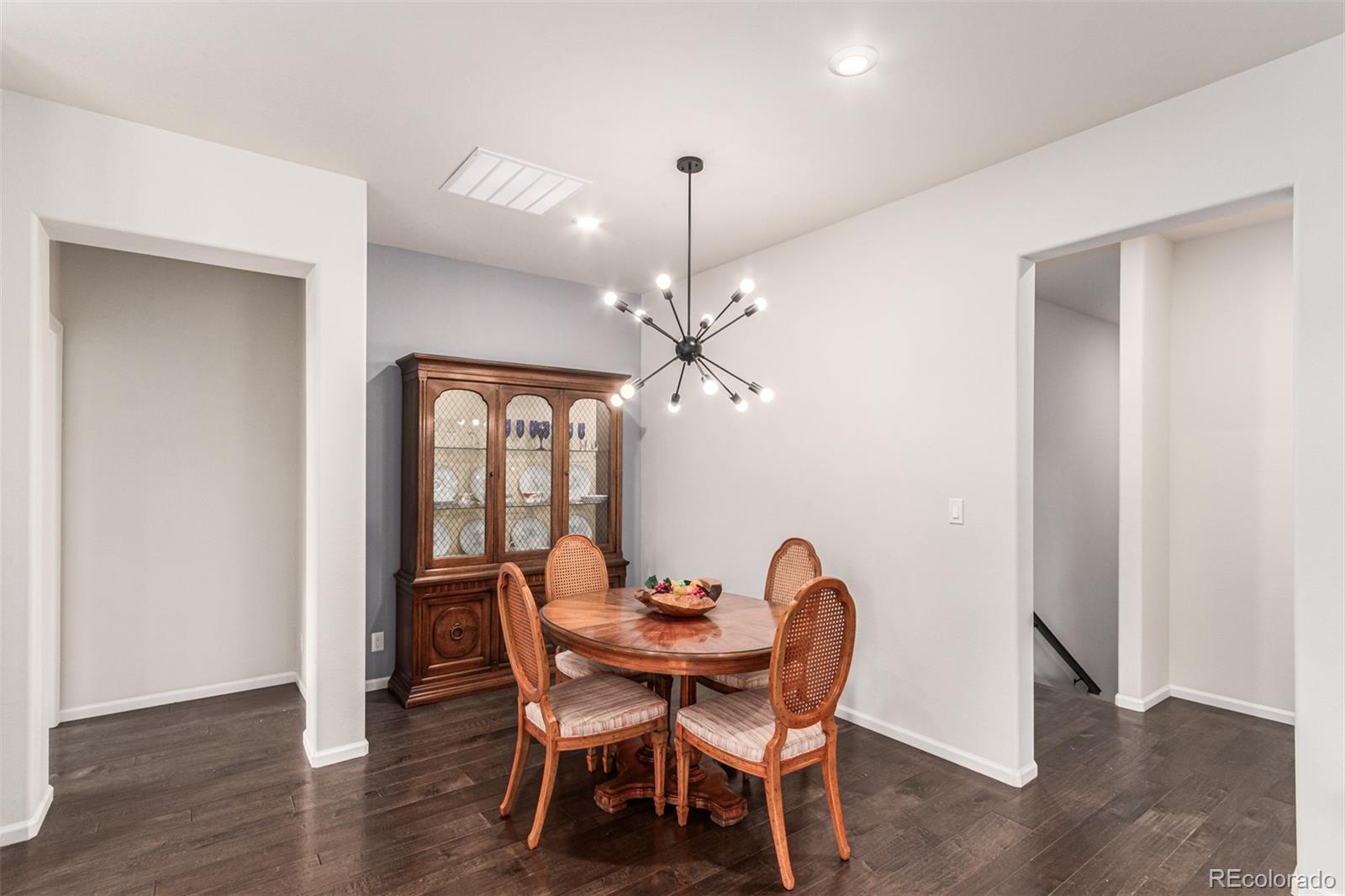 MLS Image #7 for 20344 e 53rd drive,denver, Colorado