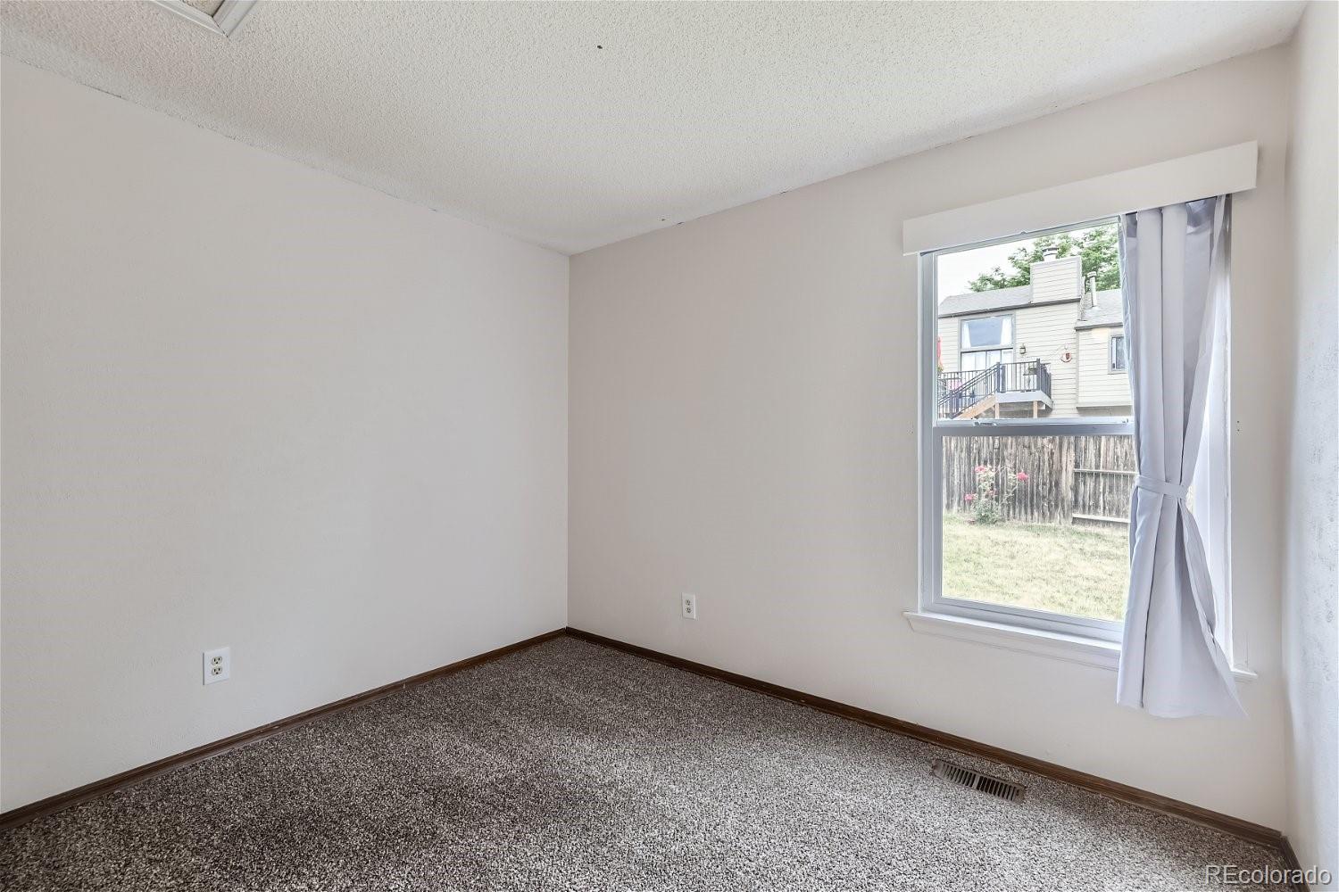 MLS Image #12 for 6033 s taft street,littleton, Colorado