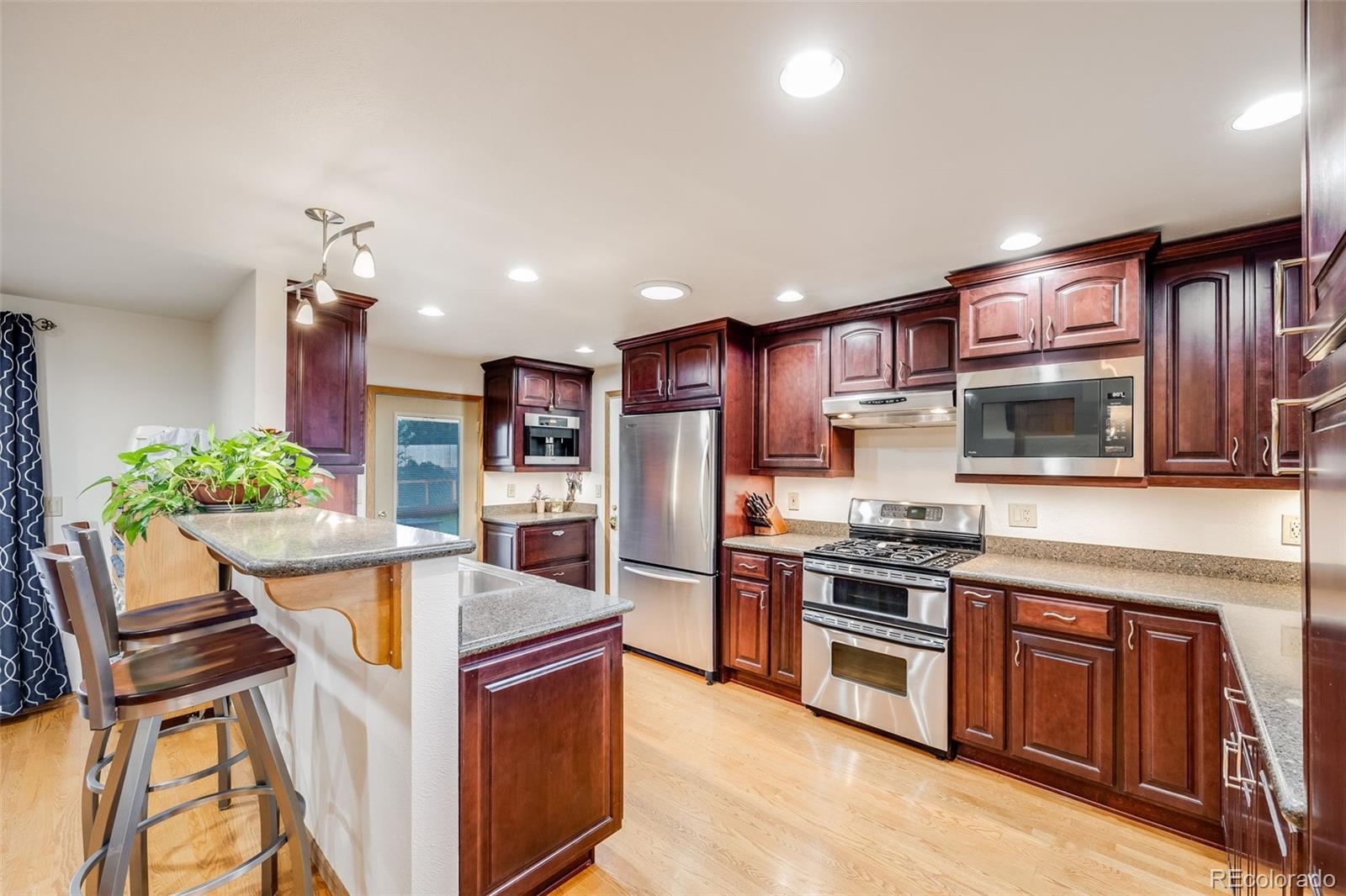 MLS Image #7 for 6572 s ash circle,centennial, Colorado