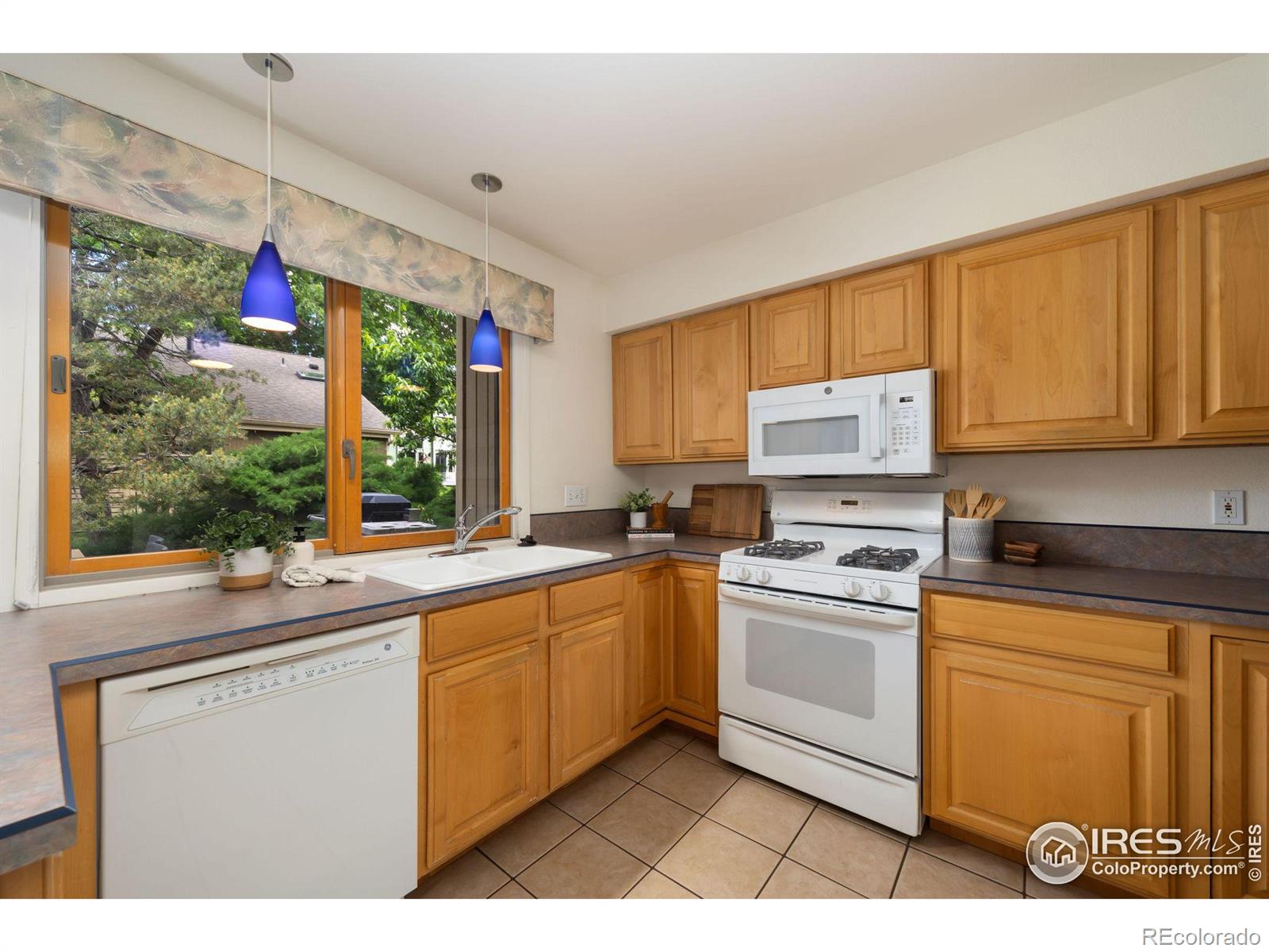 MLS Image #9 for 700  sandpiper point,fort collins, Colorado