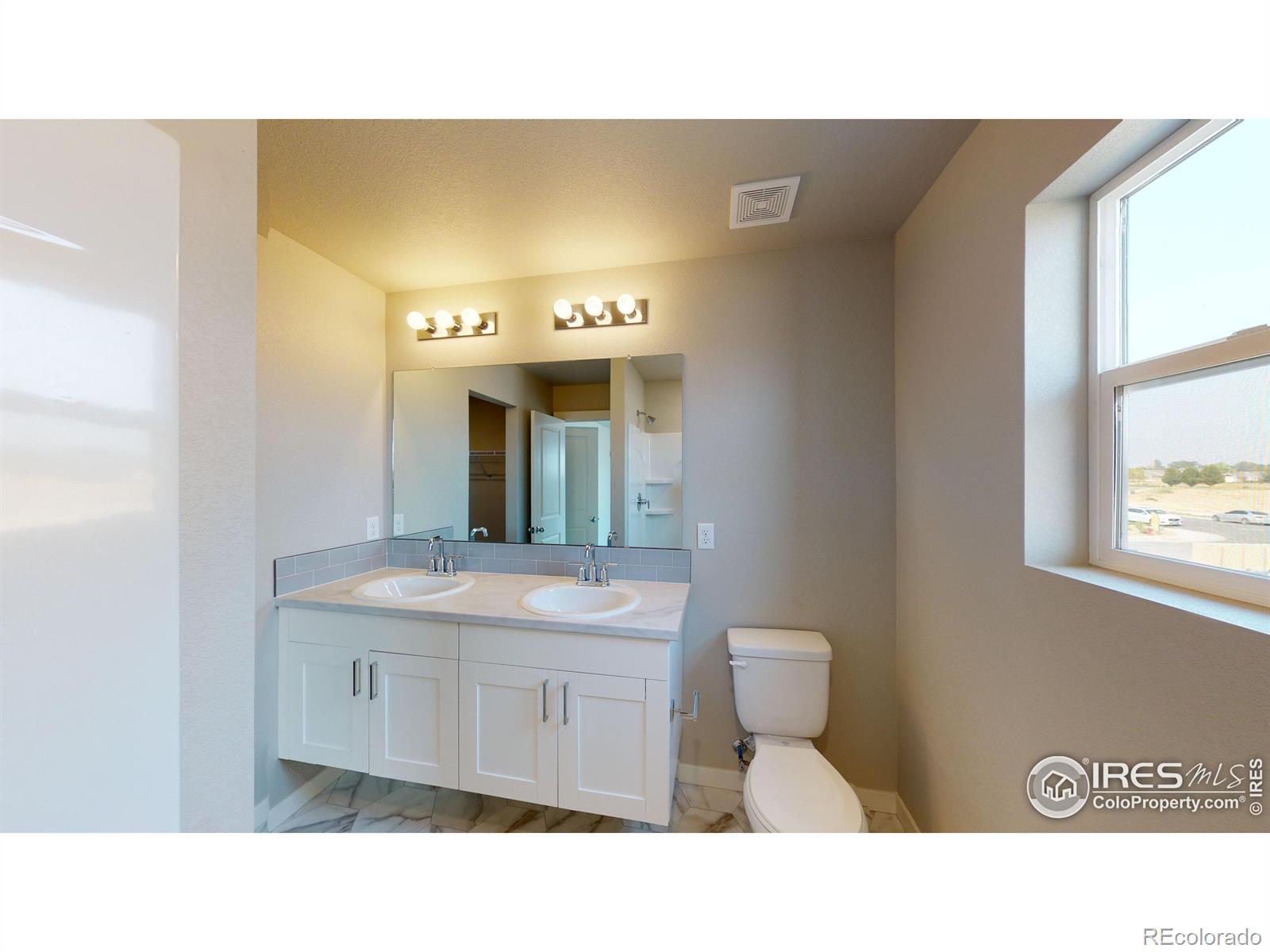 MLS Image #15 for 458  condor way,johnstown, Colorado