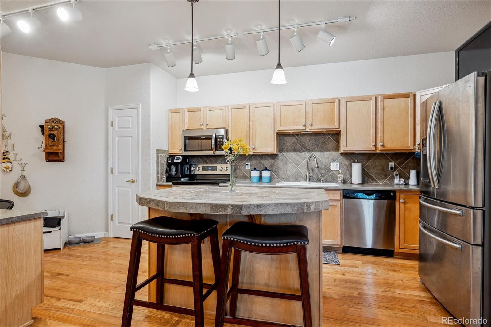 MLS Image #11 for 7190 s wenatchee` way,aurora, Colorado