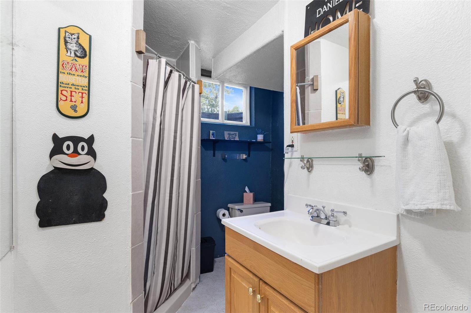 MLS Image #26 for 2754 s raleigh street,denver, Colorado