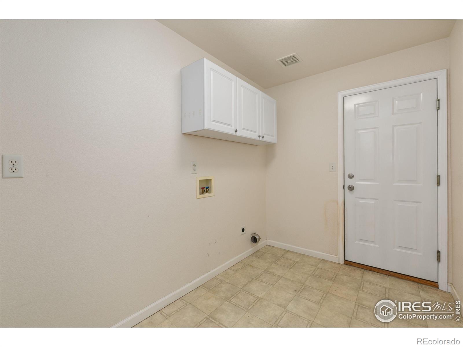 MLS Image #8 for 104 n 61st avenue,greeley, Colorado