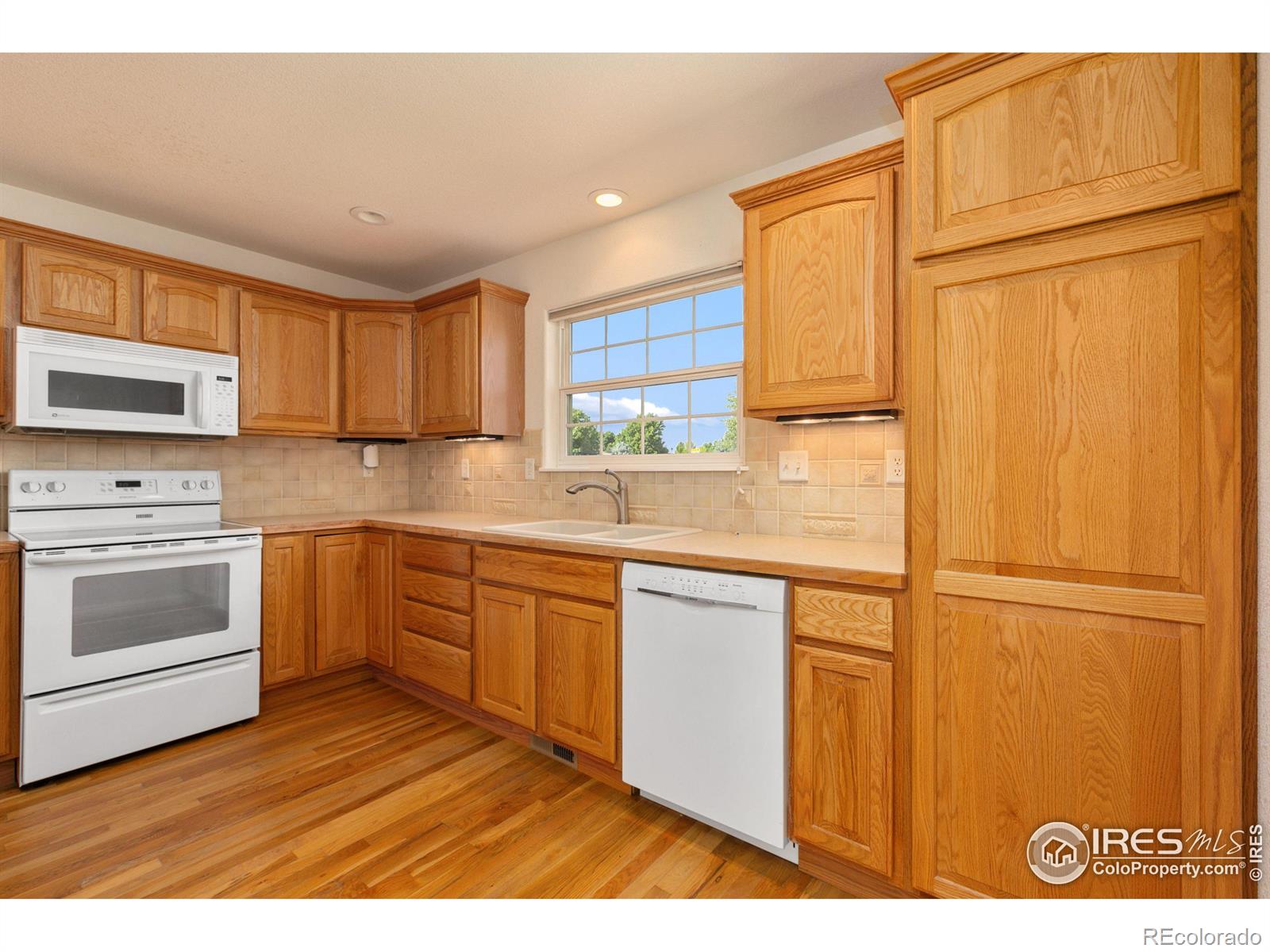 MLS Image #9 for 104 n 61st avenue,greeley, Colorado