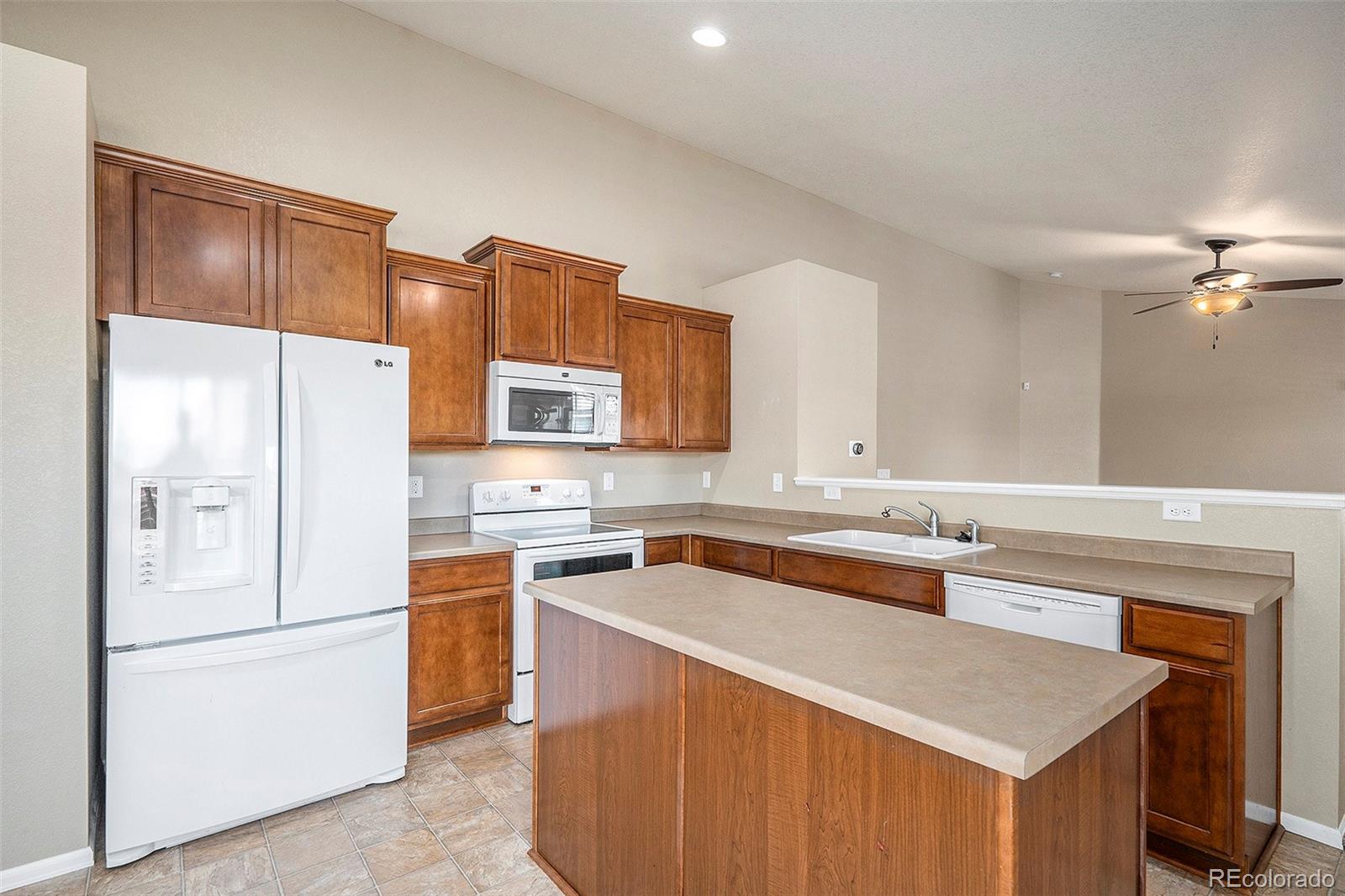 MLS Image #4 for 148 n irvington street,aurora, Colorado
