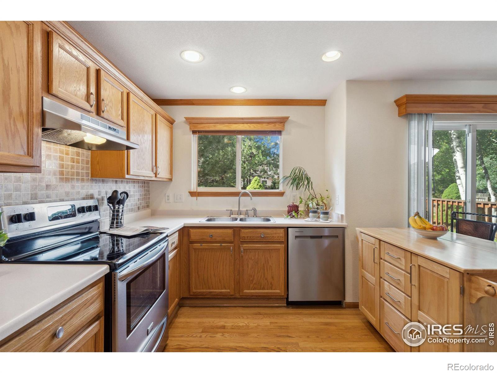 MLS Image #12 for 1875  twin lakes circle,loveland, Colorado