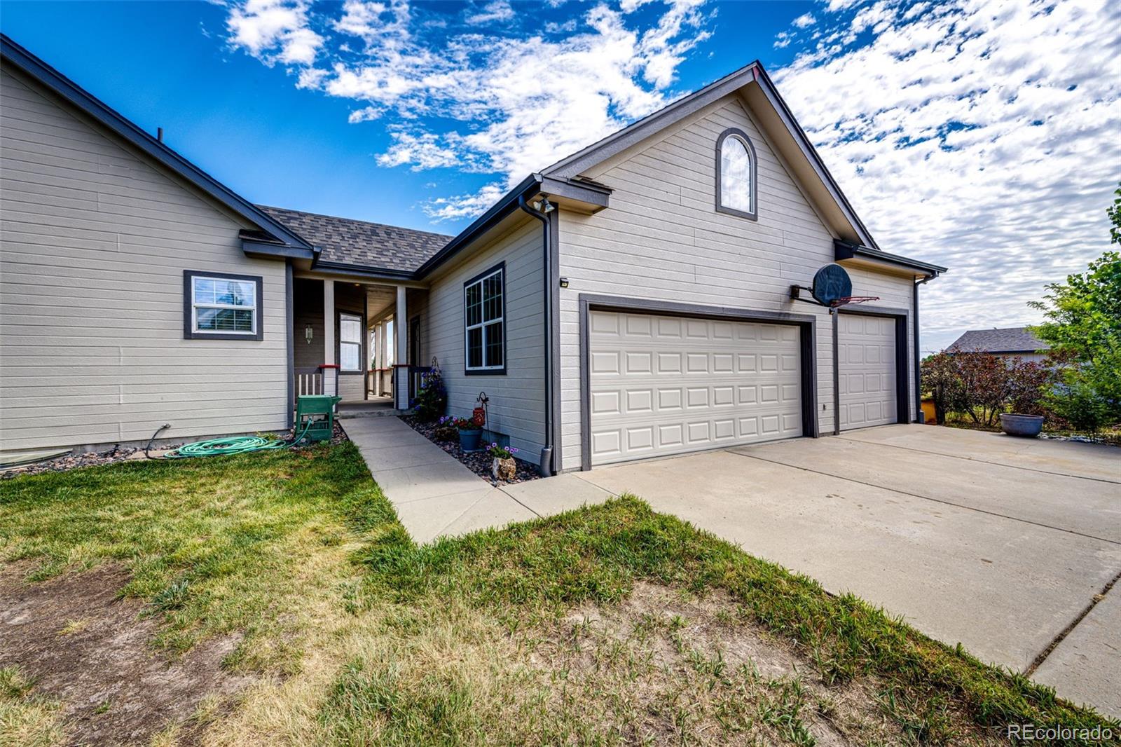 MLS Image #8 for 4256  defoe street,strasburg, Colorado