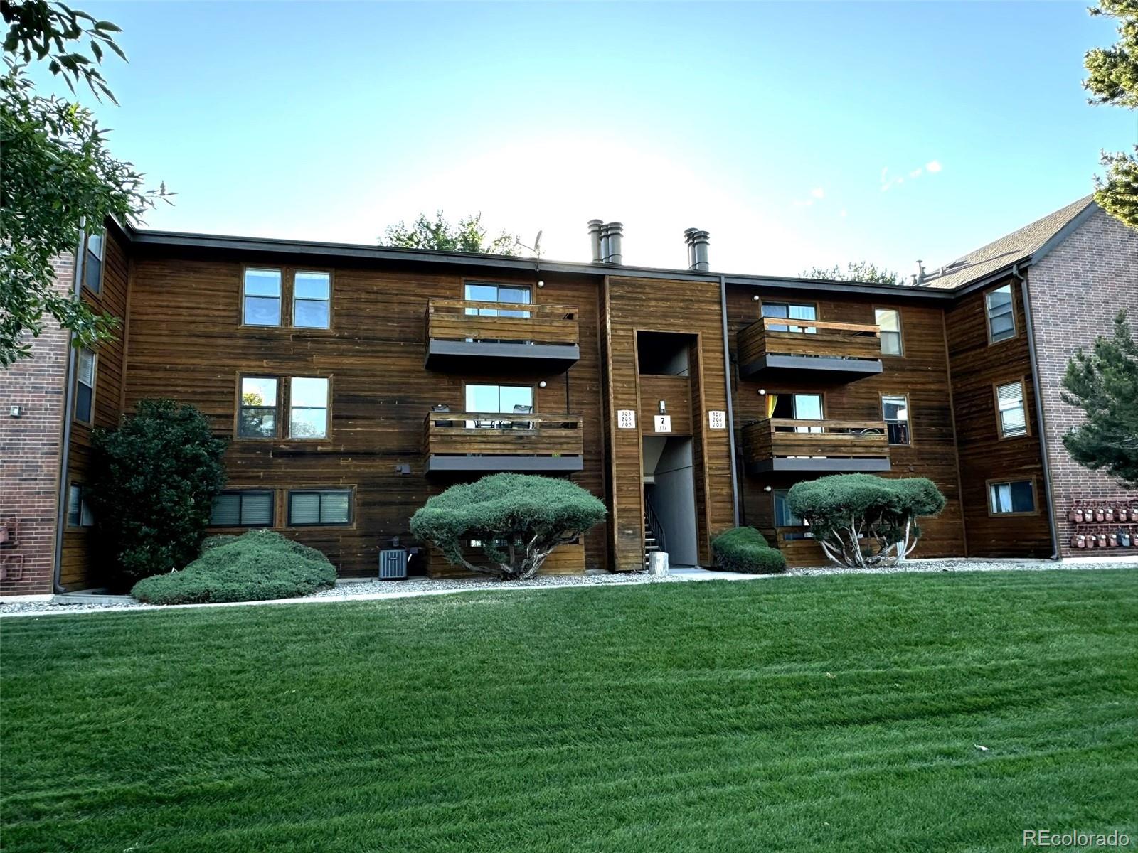 MLS Image #10 for 331  wright street,lakewood, Colorado