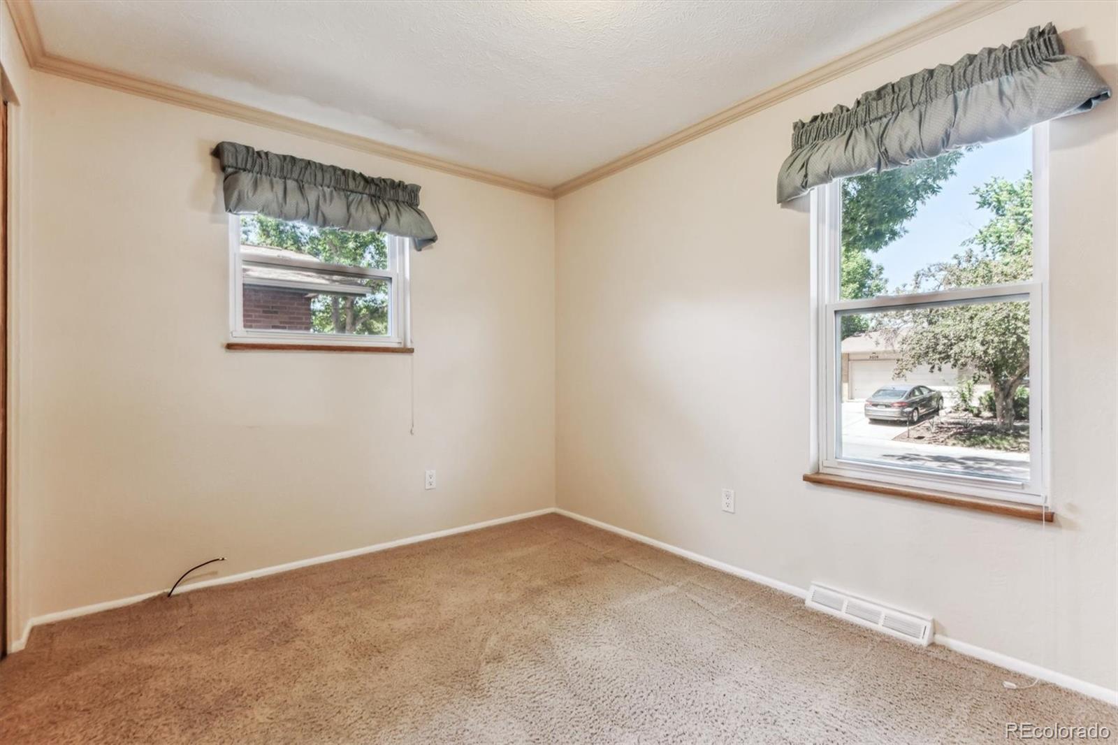 MLS Image #18 for 3018 s dayton court,denver, Colorado