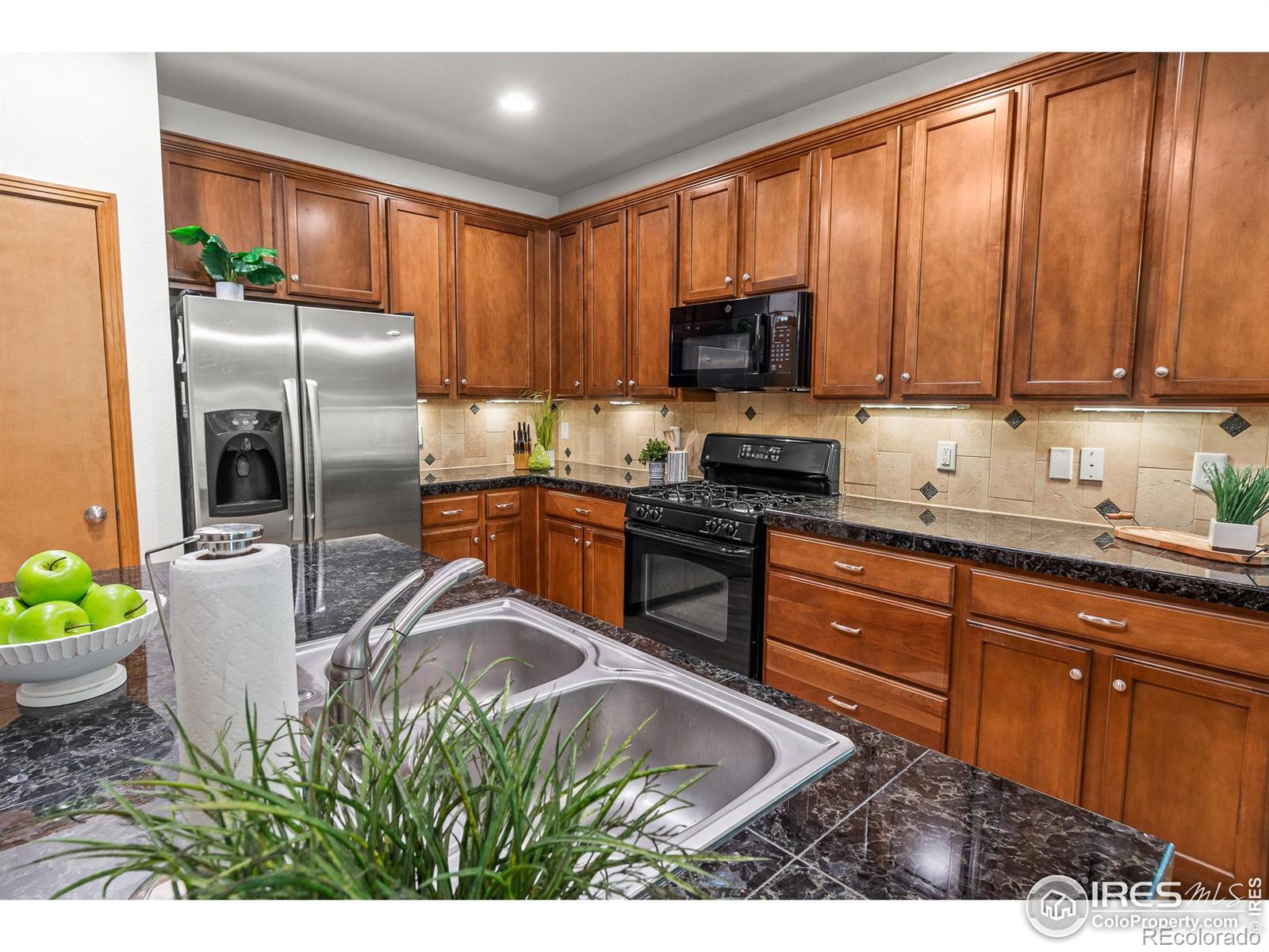 MLS Image #11 for 1821  white feather drive,longmont, Colorado