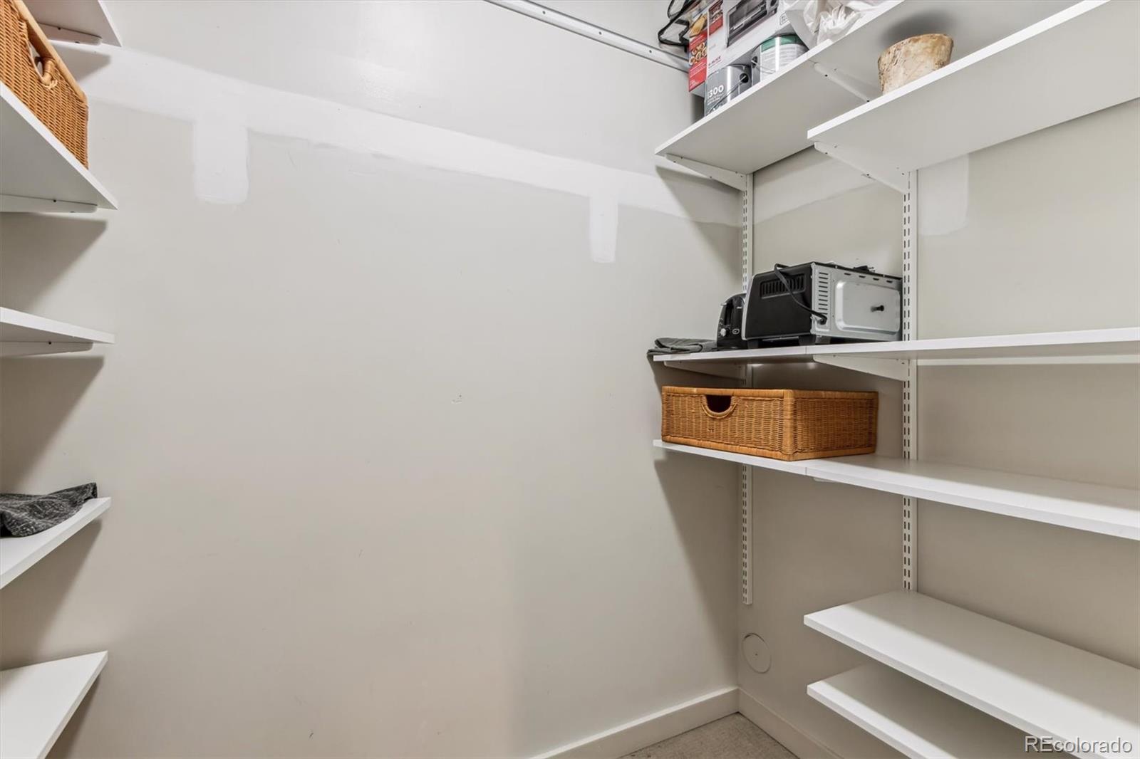 MLS Image #18 for 275 s harrison street 208,denver, Colorado