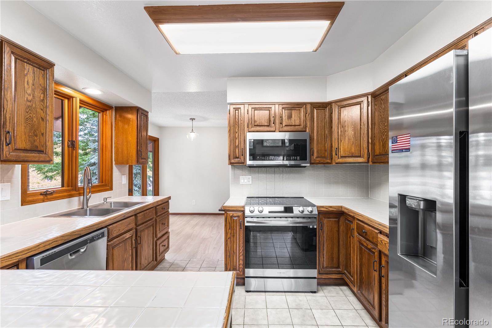 MLS Image #15 for 16082  deer ridge drive,morrison, Colorado