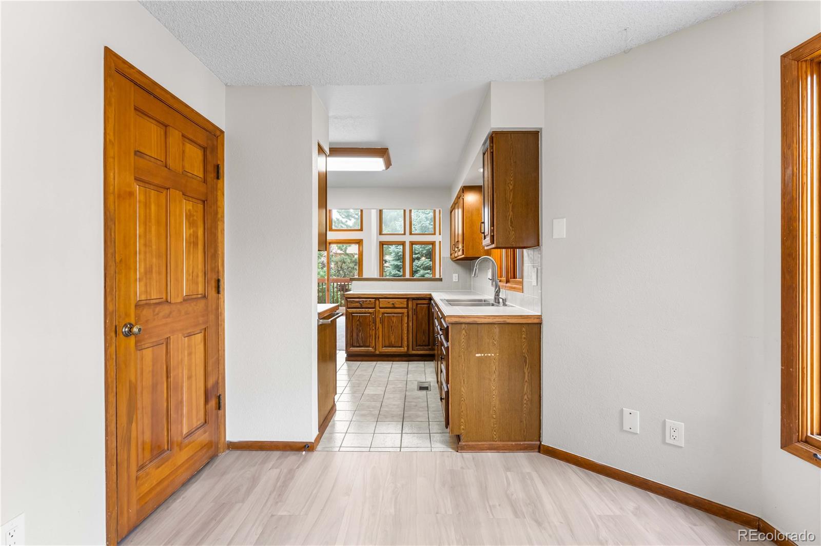 MLS Image #16 for 16082  deer ridge drive,morrison, Colorado