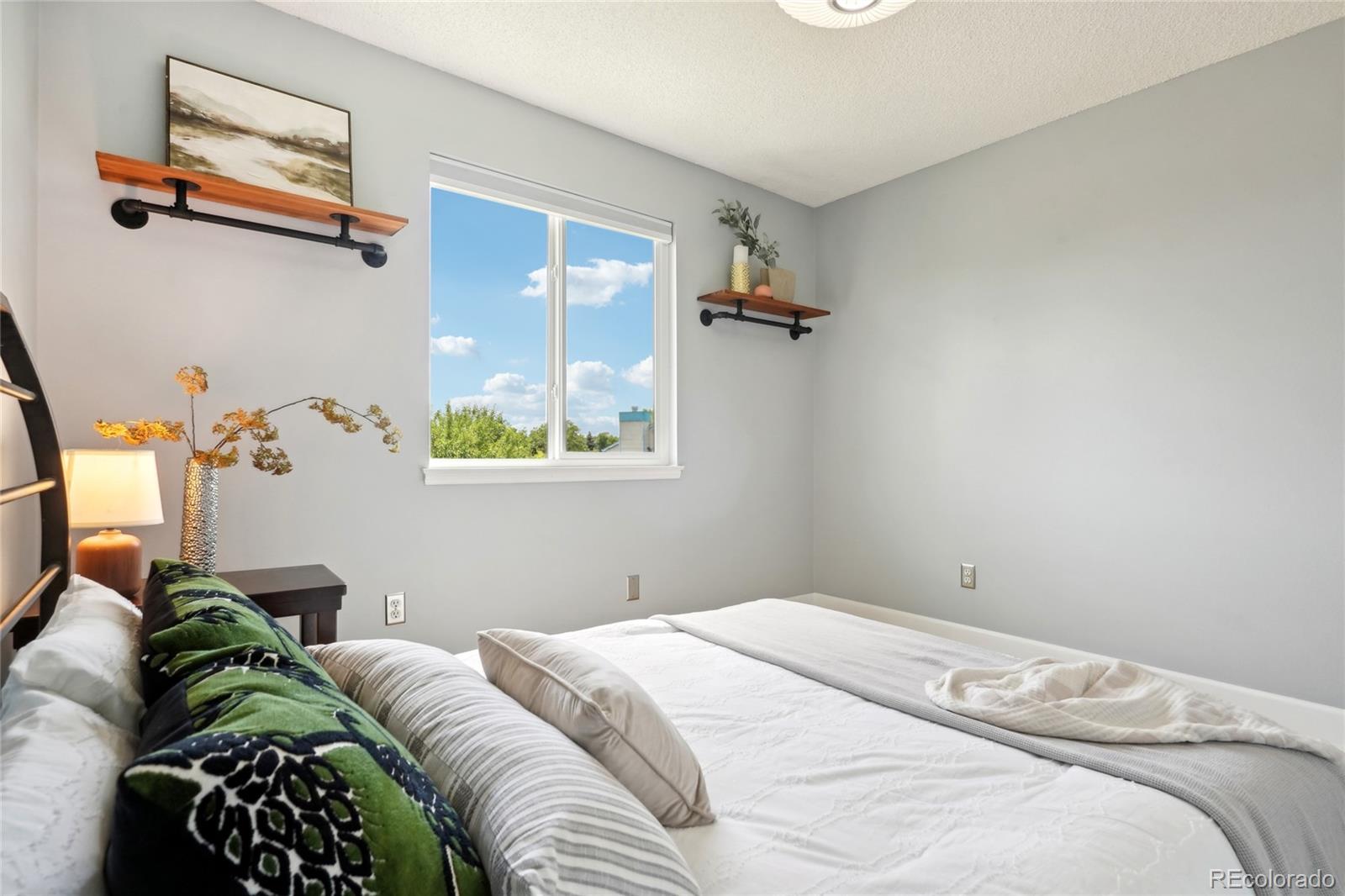 MLS Image #15 for 422  hickory street,broomfield, Colorado