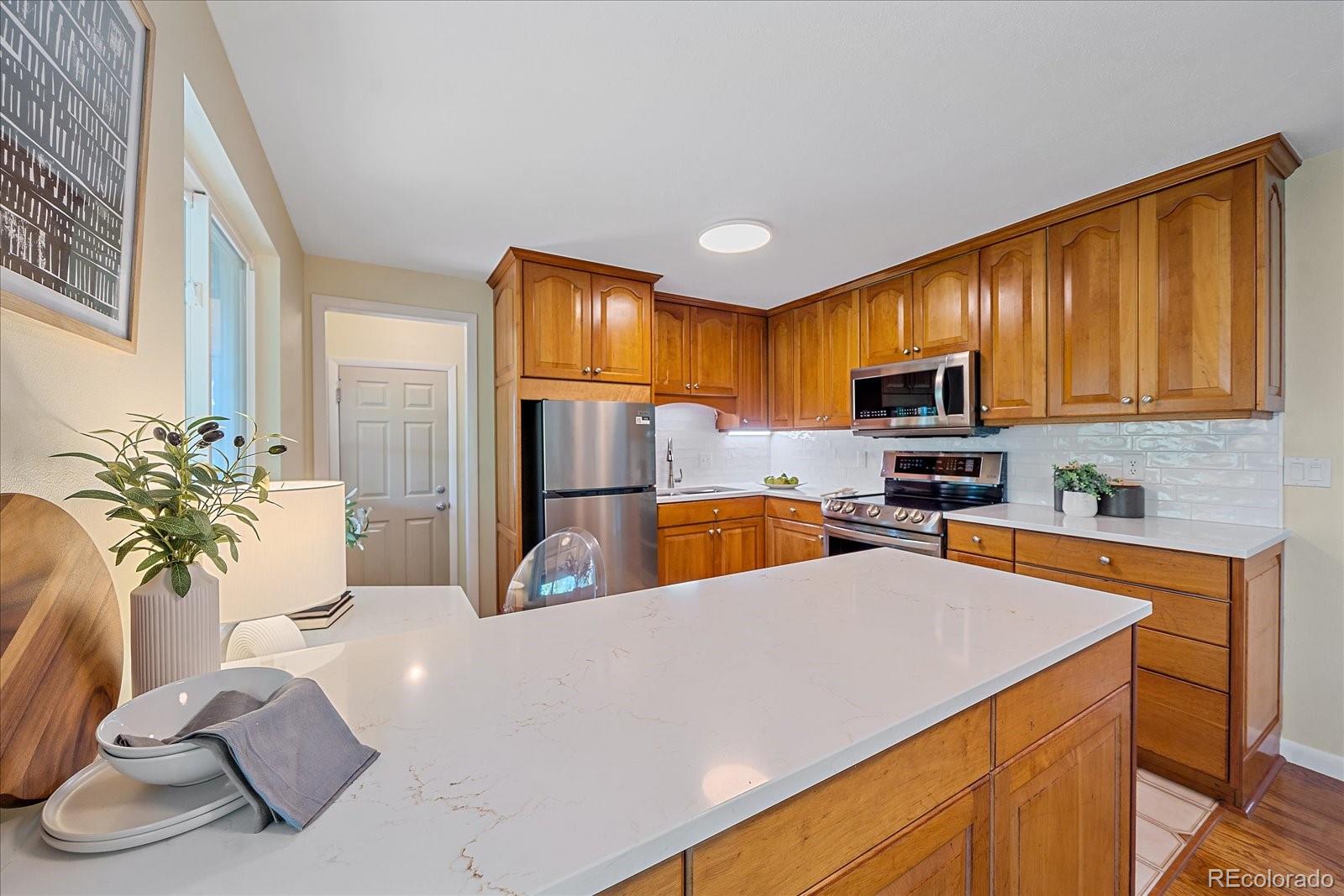 MLS Image #13 for 7197  dudley drive,arvada, Colorado