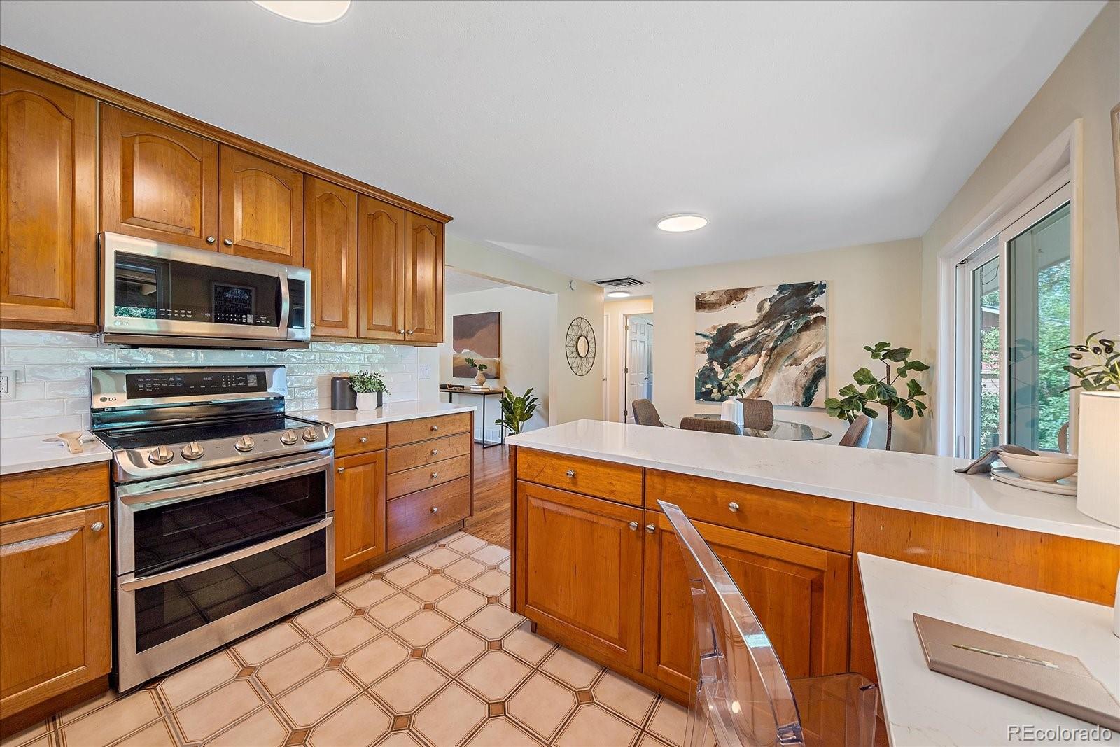 MLS Image #15 for 7197  dudley drive,arvada, Colorado