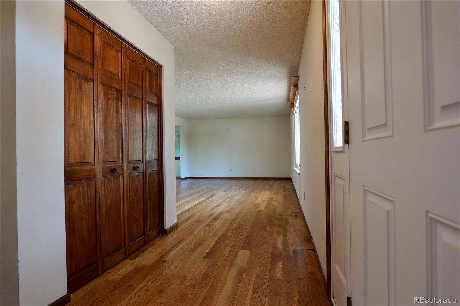 MLS Image #3 for 1180 e long place,centennial, Colorado