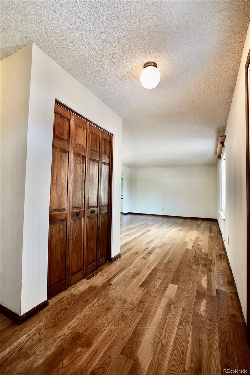 MLS Image #4 for 1180 e long place,centennial, Colorado