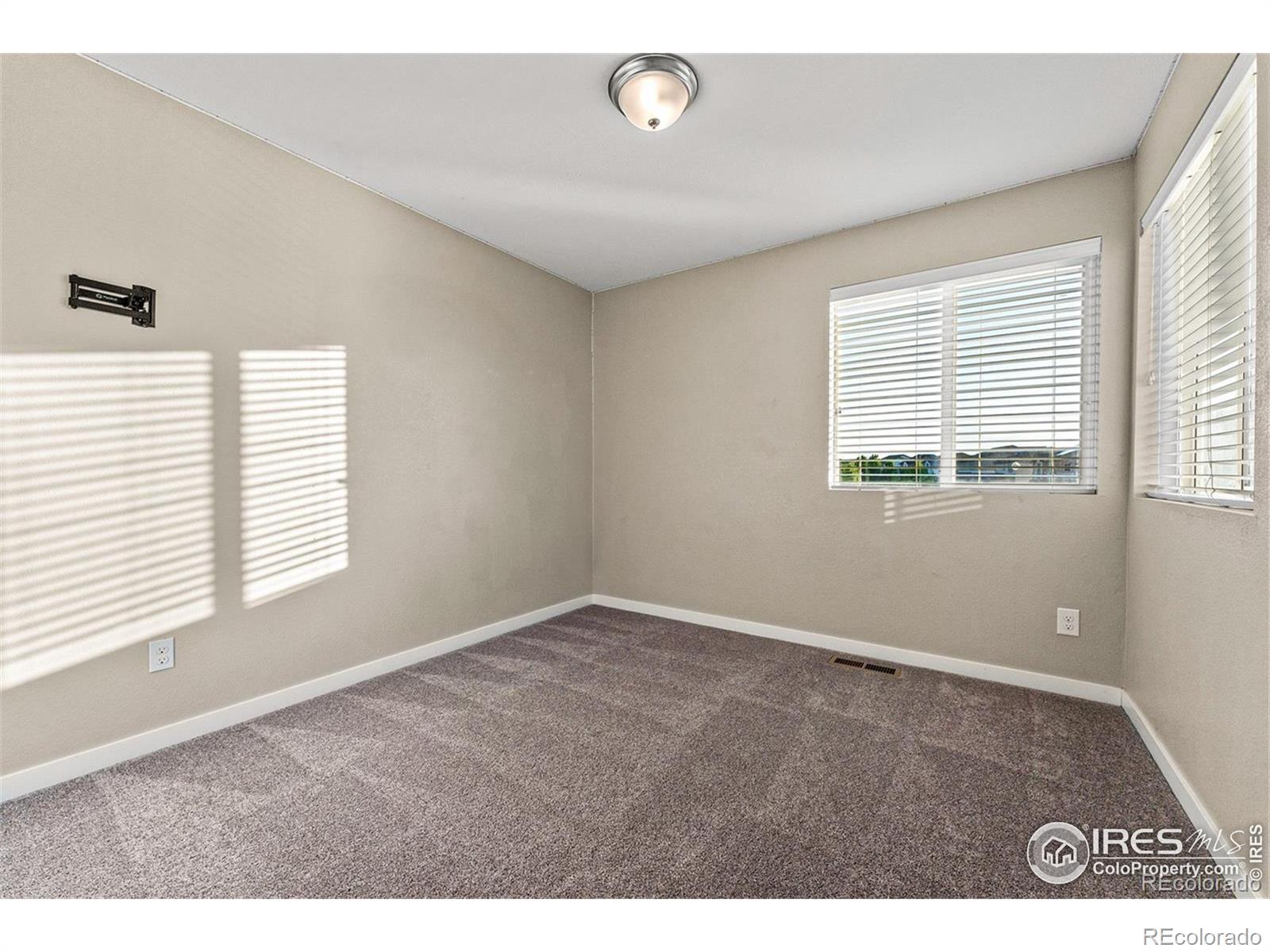 MLS Image #21 for 11062  telluride street,commerce city, Colorado