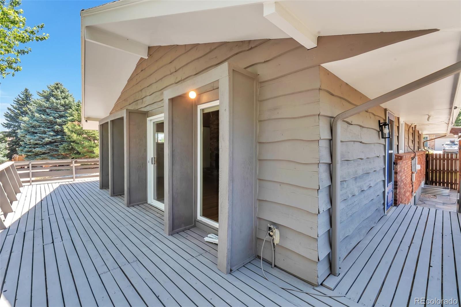 MLS Image #5 for 419 s alkire street,lakewood, Colorado