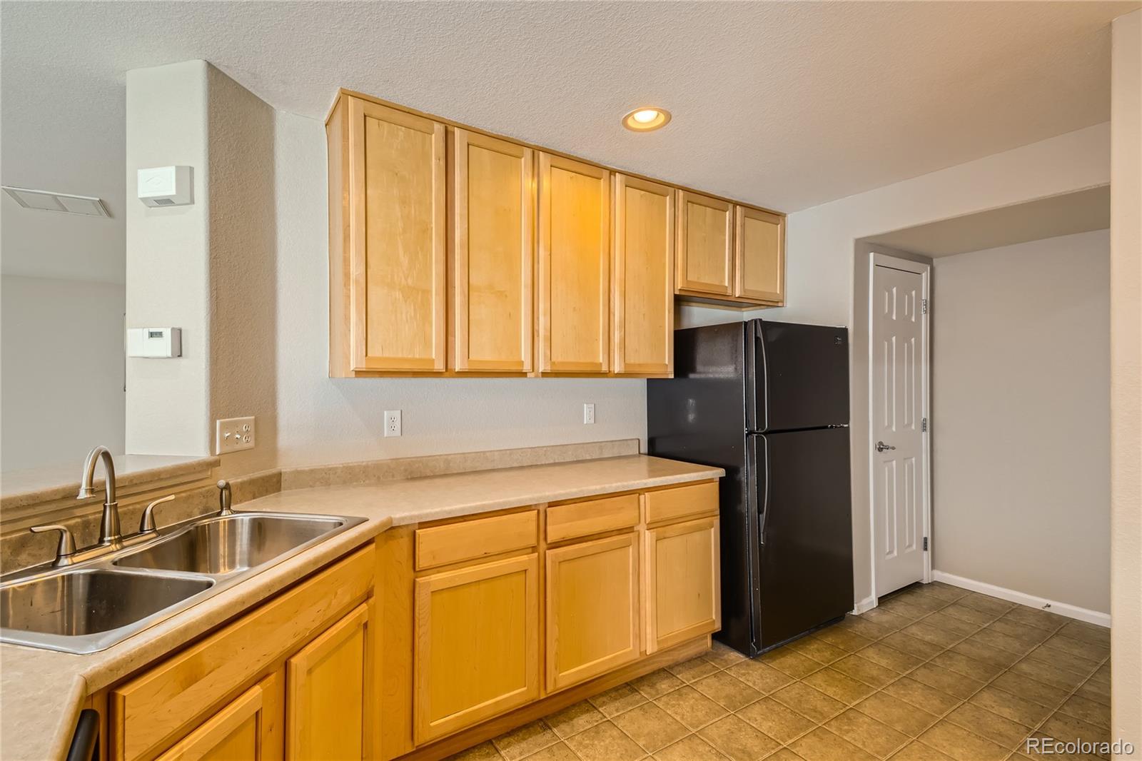 MLS Image #10 for 17231 e arizona place,aurora, Colorado