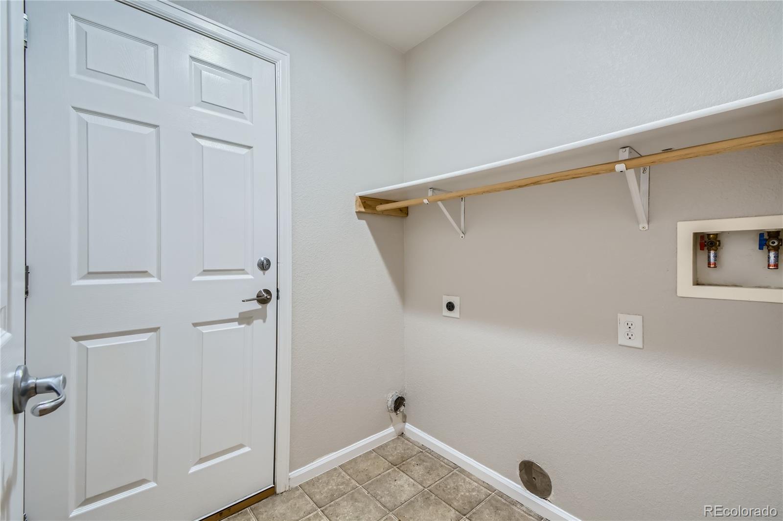 MLS Image #24 for 17231 e arizona place,aurora, Colorado