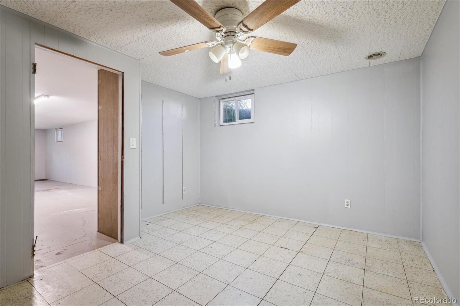 MLS Image #13 for 2916 s sheridan boulevard,denver, Colorado