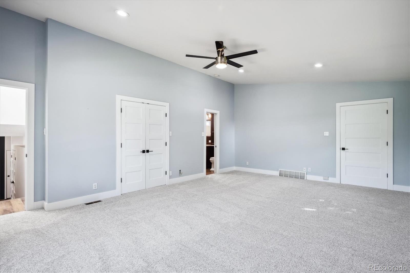 MLS Image #25 for 2536 s holly place,denver, Colorado