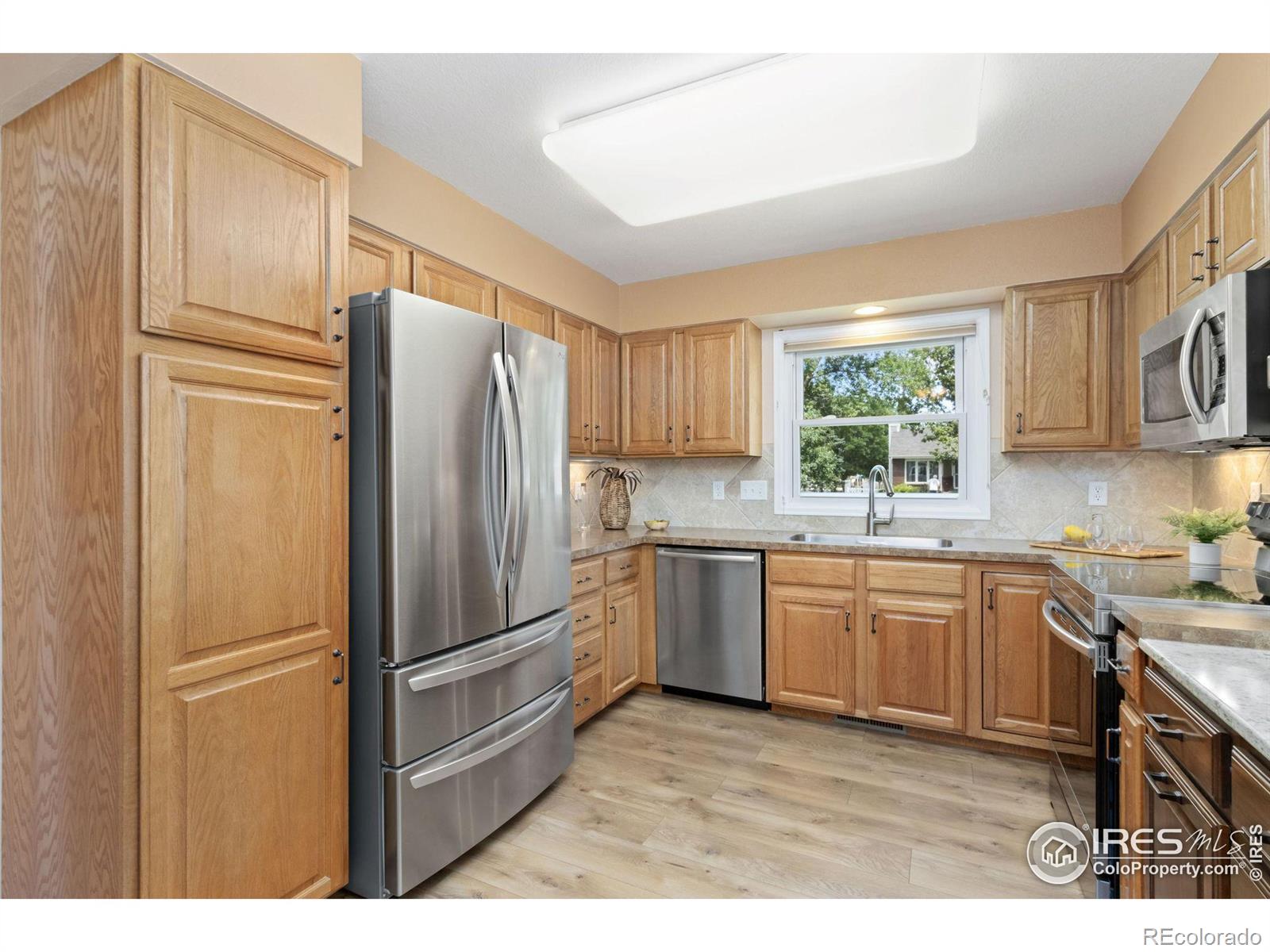 MLS Image #6 for 2609  lochbuie circle,loveland, Colorado