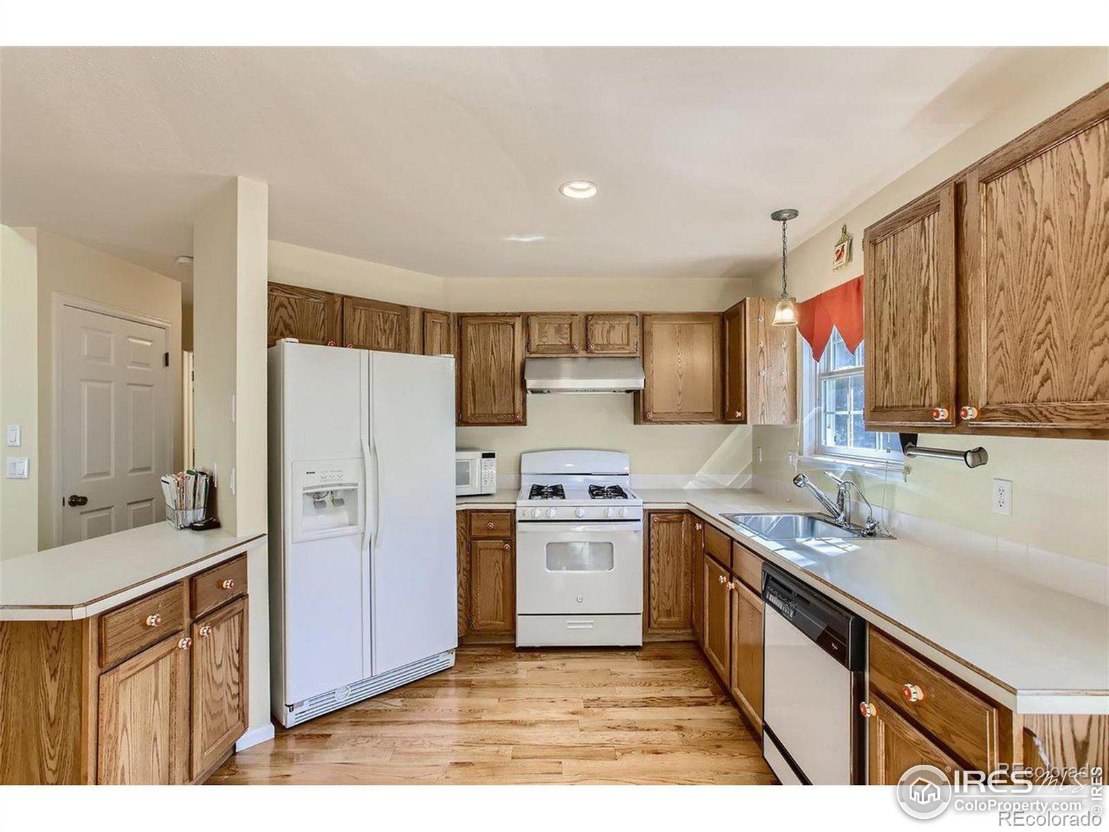 MLS Image #7 for 2323 n shore drive,longmont, Colorado