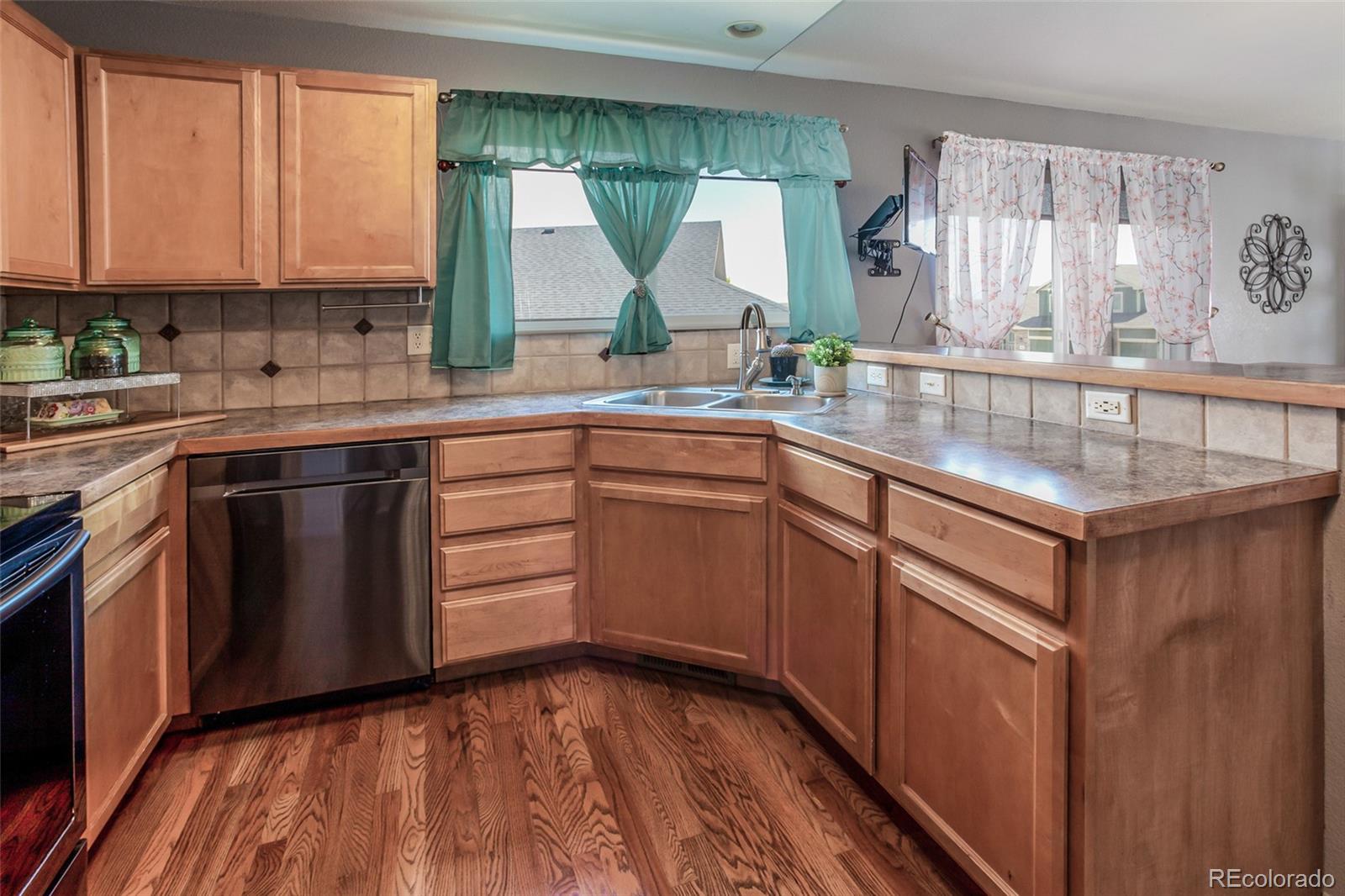 MLS Image #4 for 304  windflower way,severance, Colorado