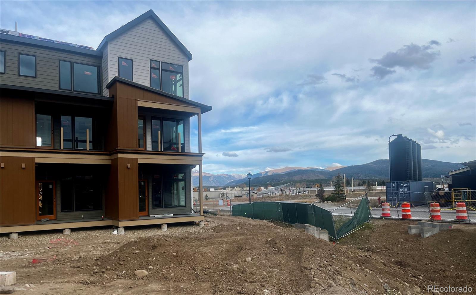 MLS Image #11 for 105  lusher court,frisco, Colorado
