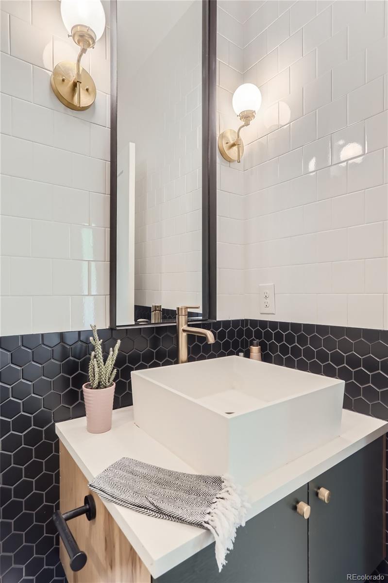 MLS Image #16 for 2895  dahlia street,denver, Colorado