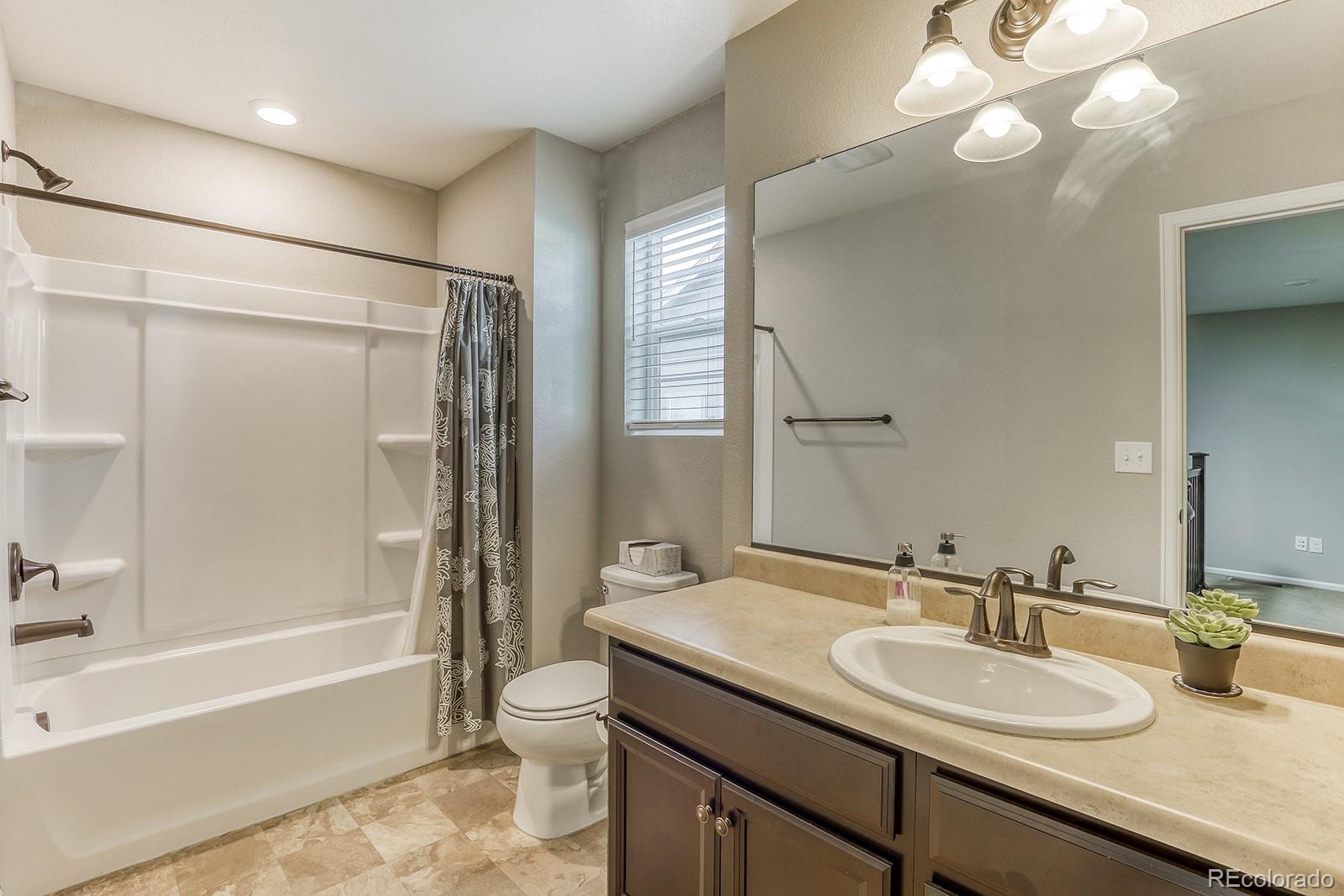 MLS Image #14 for 5968  central park boulevard,denver, Colorado