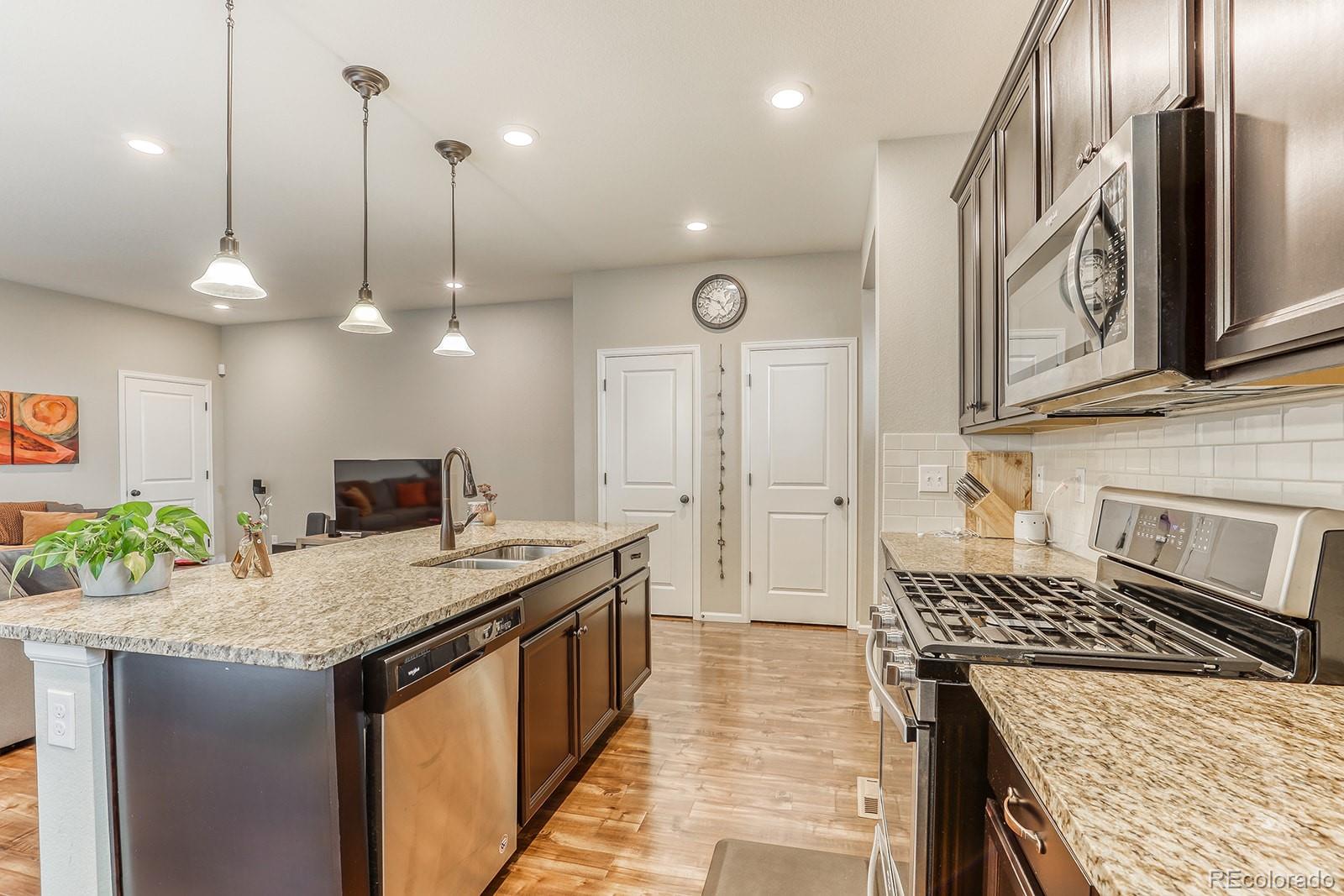 MLS Image #4 for 5968  central park boulevard,denver, Colorado