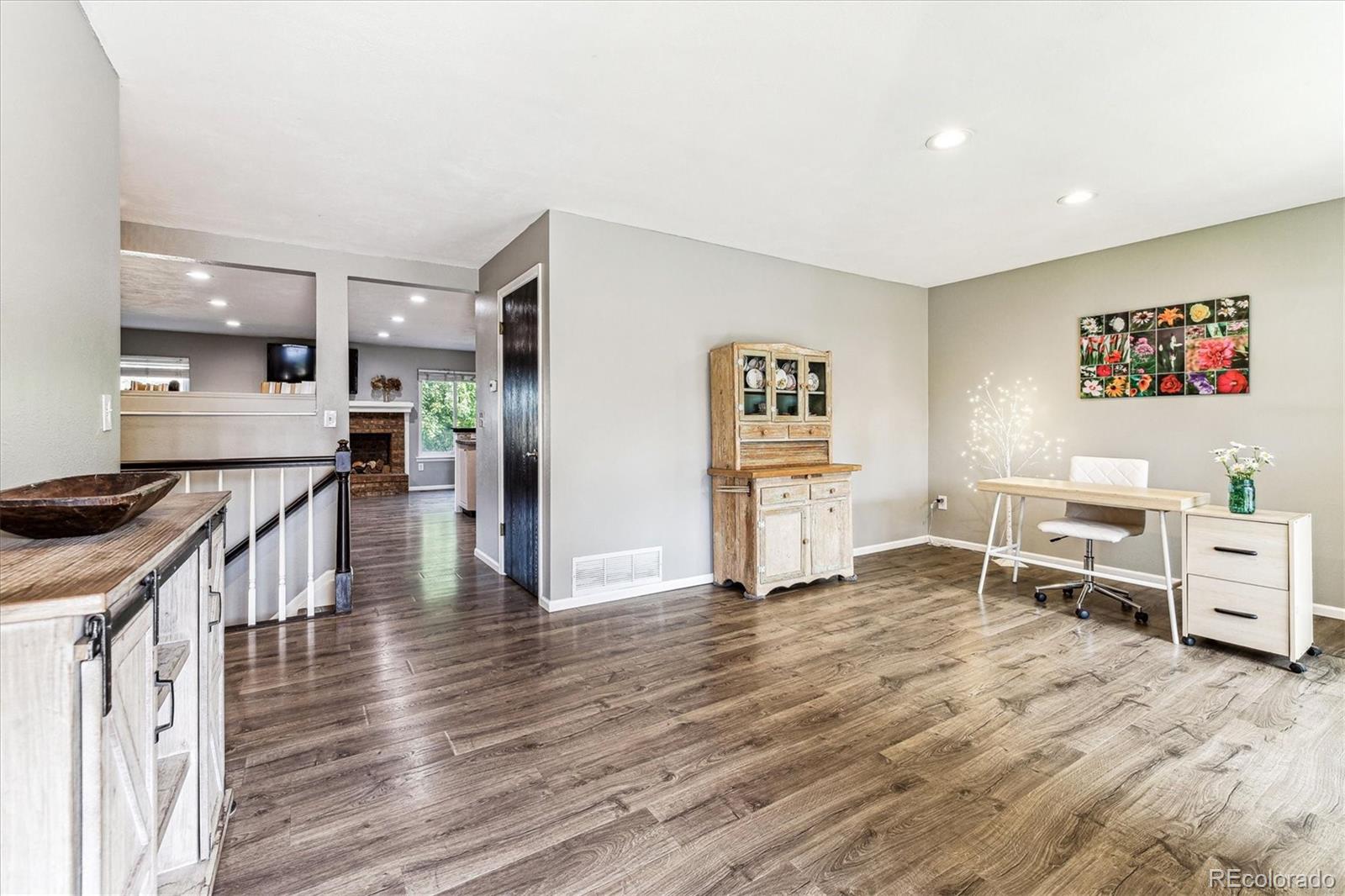 MLS Image #11 for 501 e nichols drive,littleton, Colorado