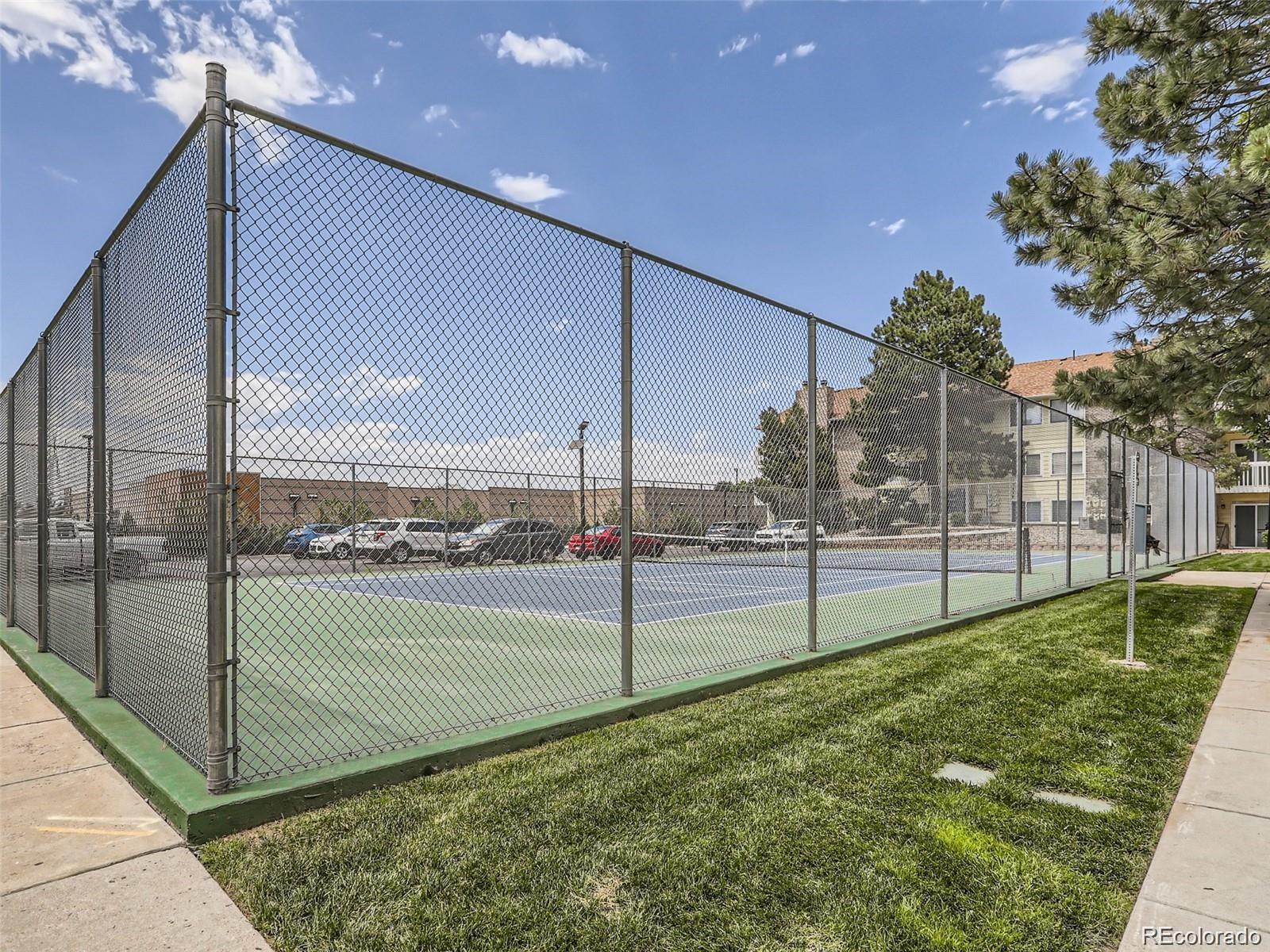 MLS Image #12 for 12512 e cornell avenue,aurora, Colorado