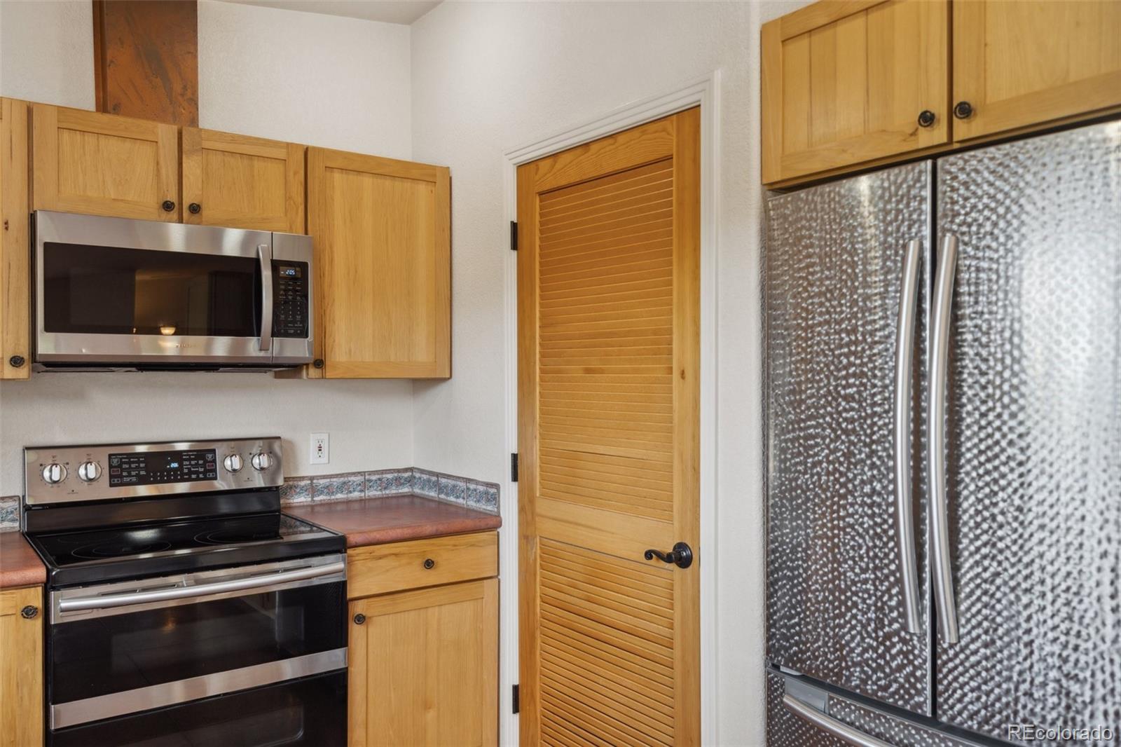 MLS Image #22 for 28  taos place,manitou springs, Colorado