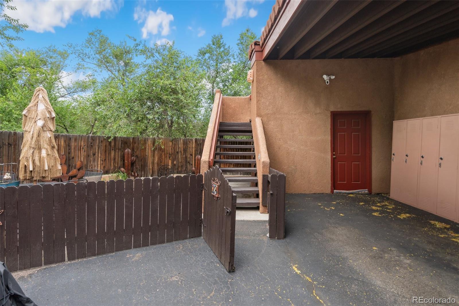 MLS Image #39 for 28  taos place,manitou springs, Colorado